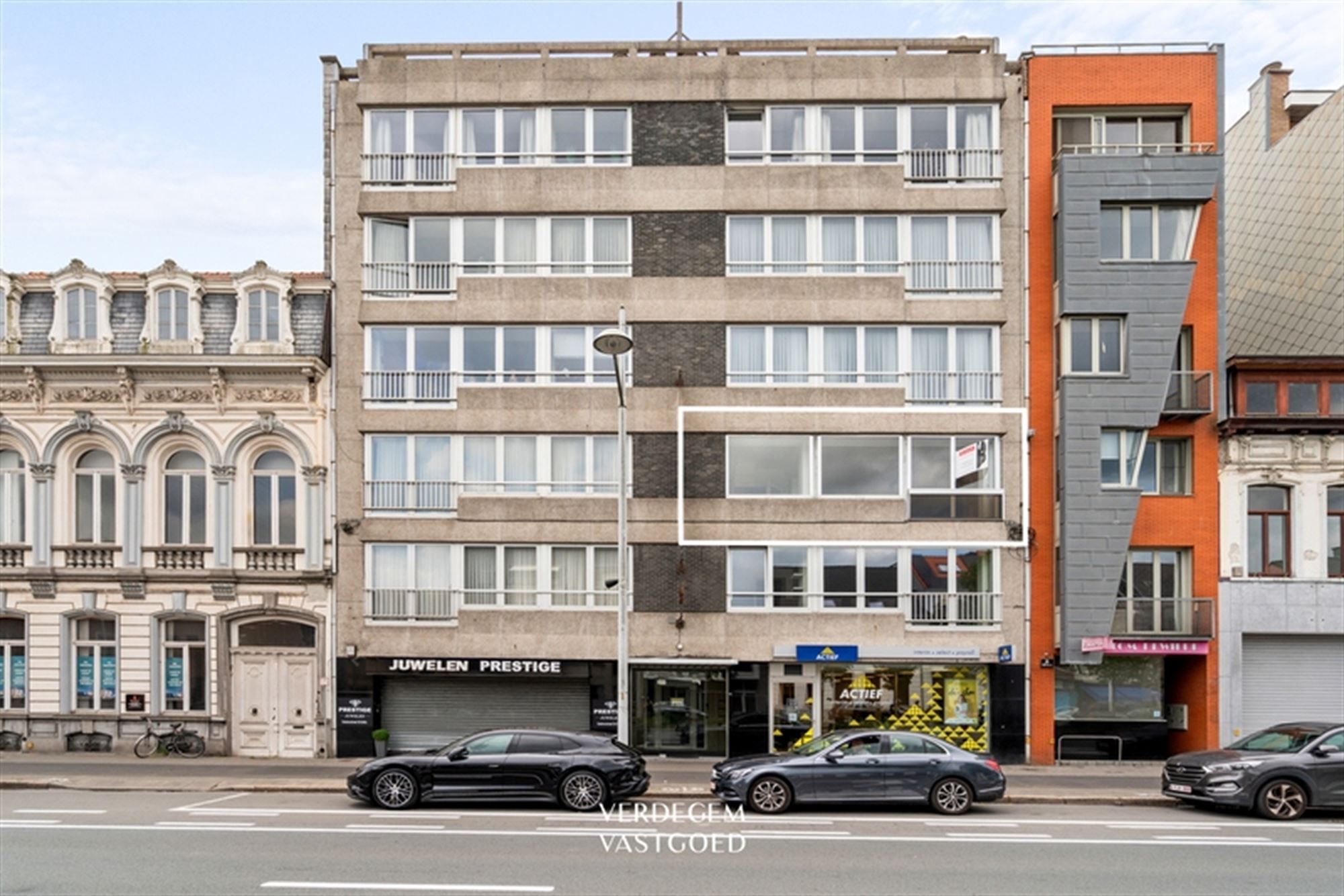 Ruim en centraal gelegen appartement met 2 slaapkamers  foto 17