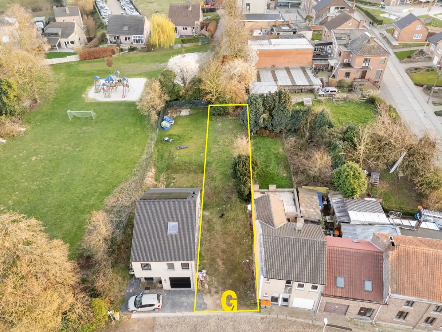 Rustig gelegen perceel bouwgrond voor een gesloten bebouwing op 3a37ca met zuid gerichte tuin te Walt Wilder foto 3