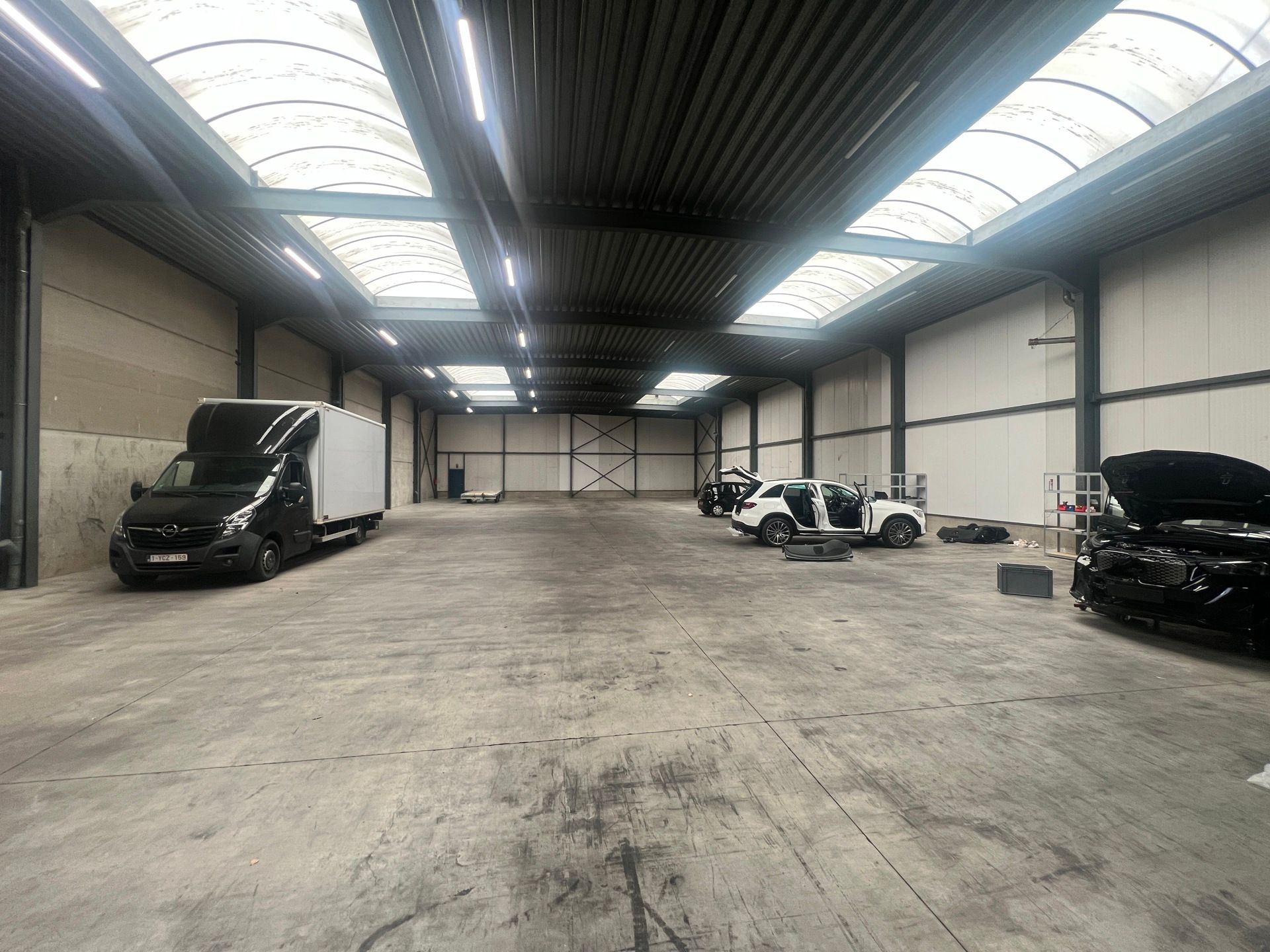 BEDRIJFSGEBOUW VAN 905M²  foto 8