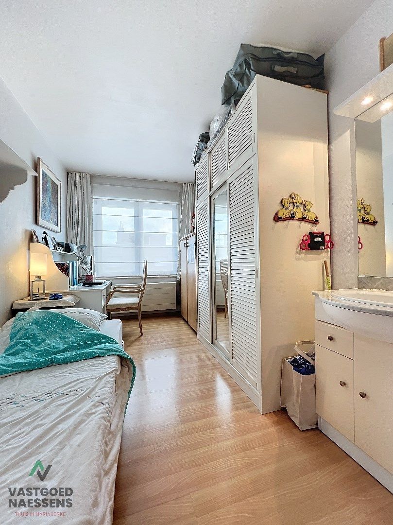 SCHITTEREND HOEK-APPARTEMENT MET PANORAMISCH ZICHT foto 12