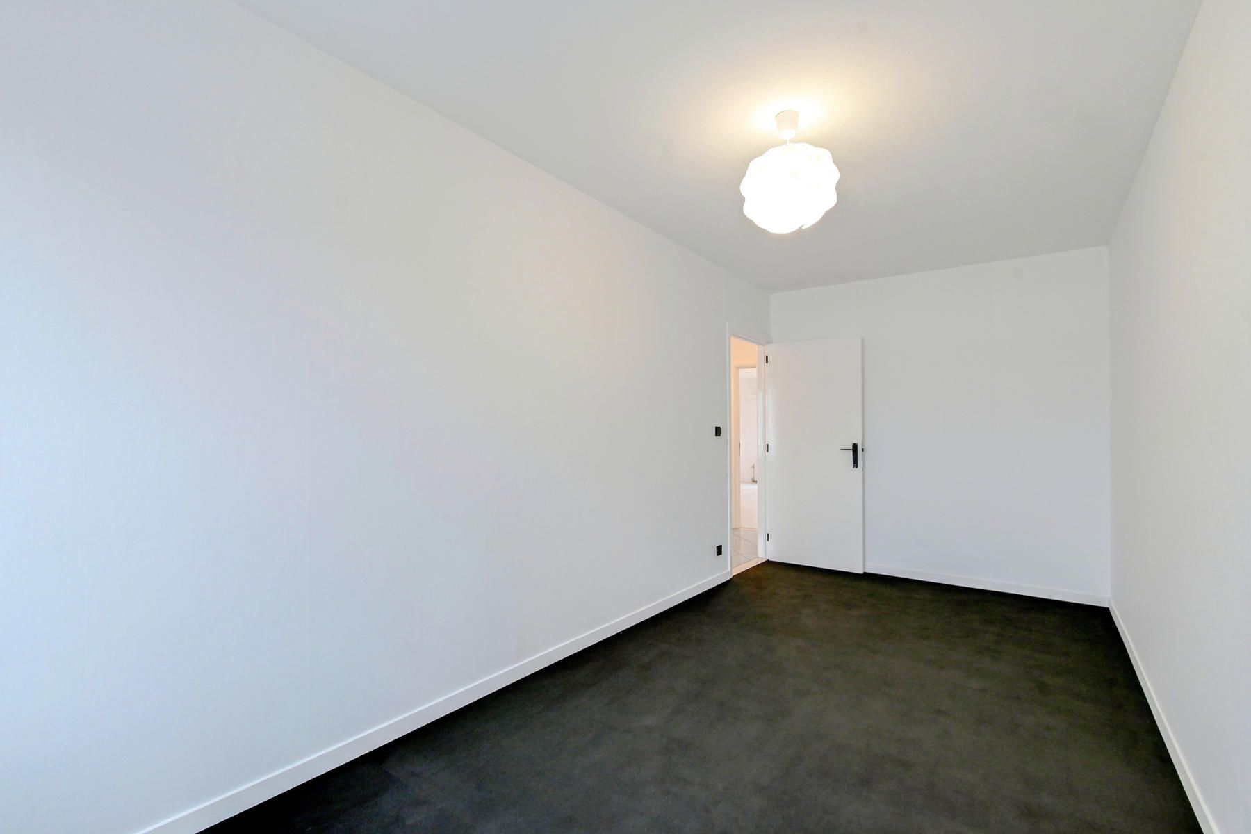 INSTAPKLAAR APPARTEMENT MET GARAGE foto 12