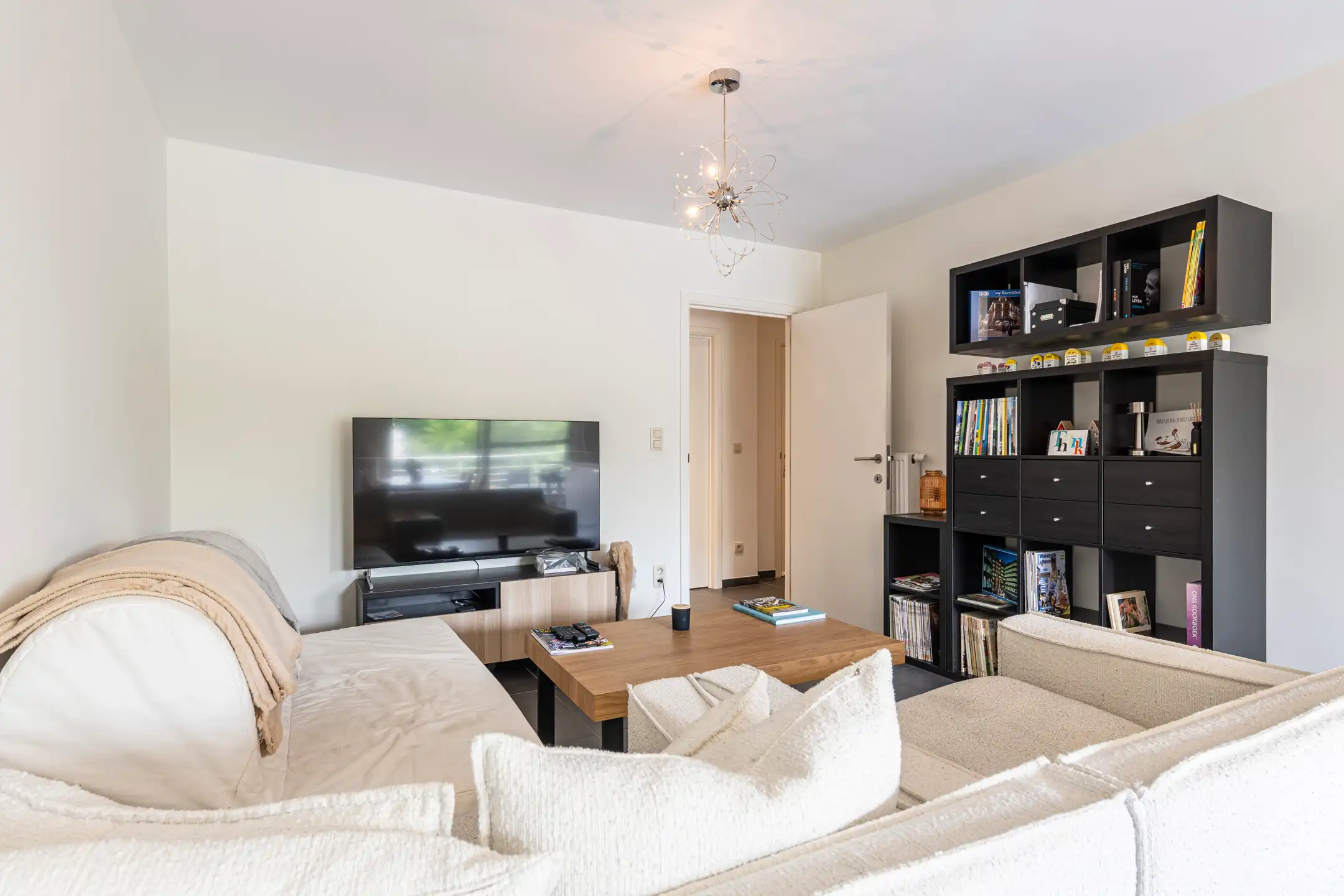 Appartement met 3 ruime slaapkamers en groot terras! foto 8