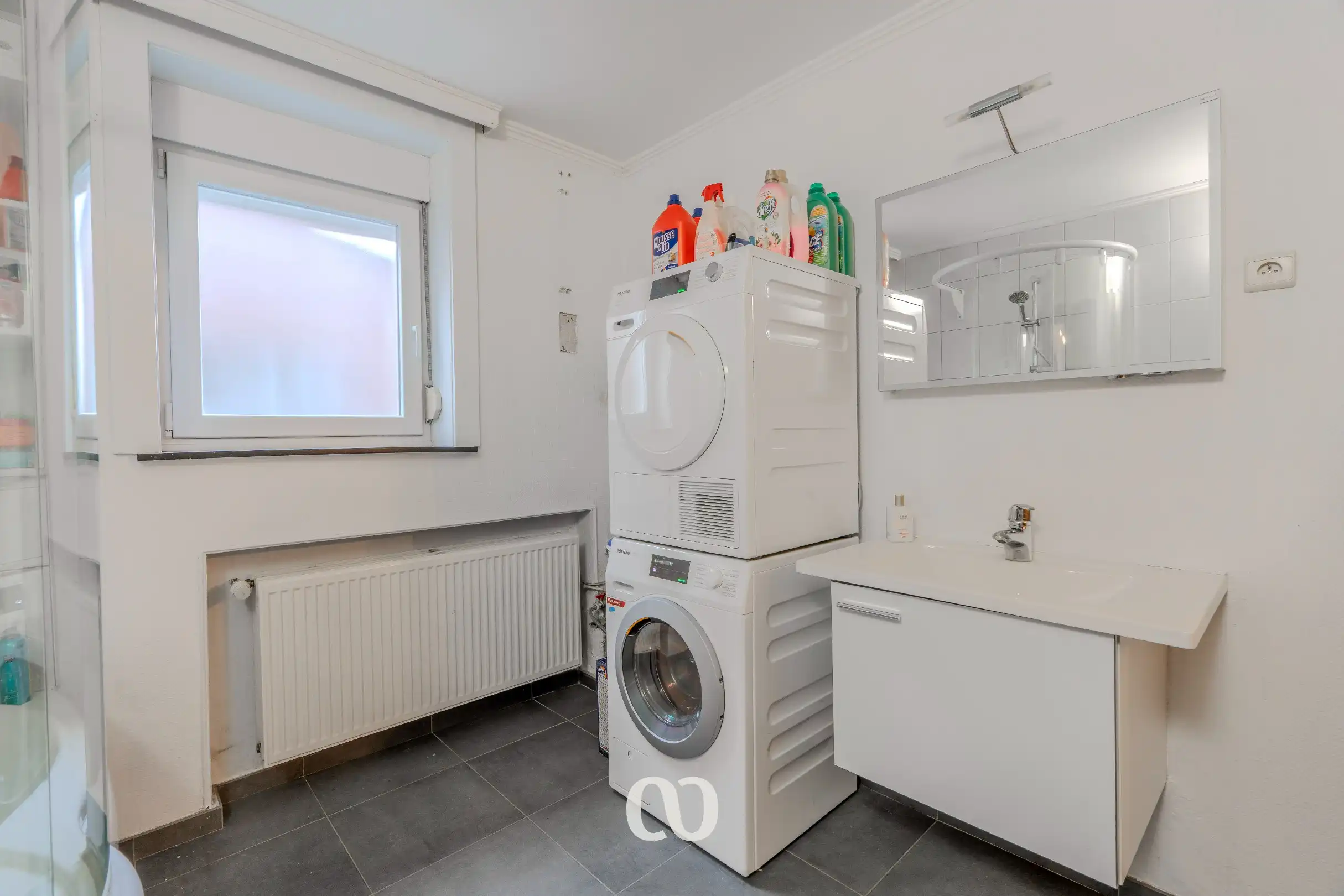 Ruime woning in het centrum van Oudenaarde foto 12