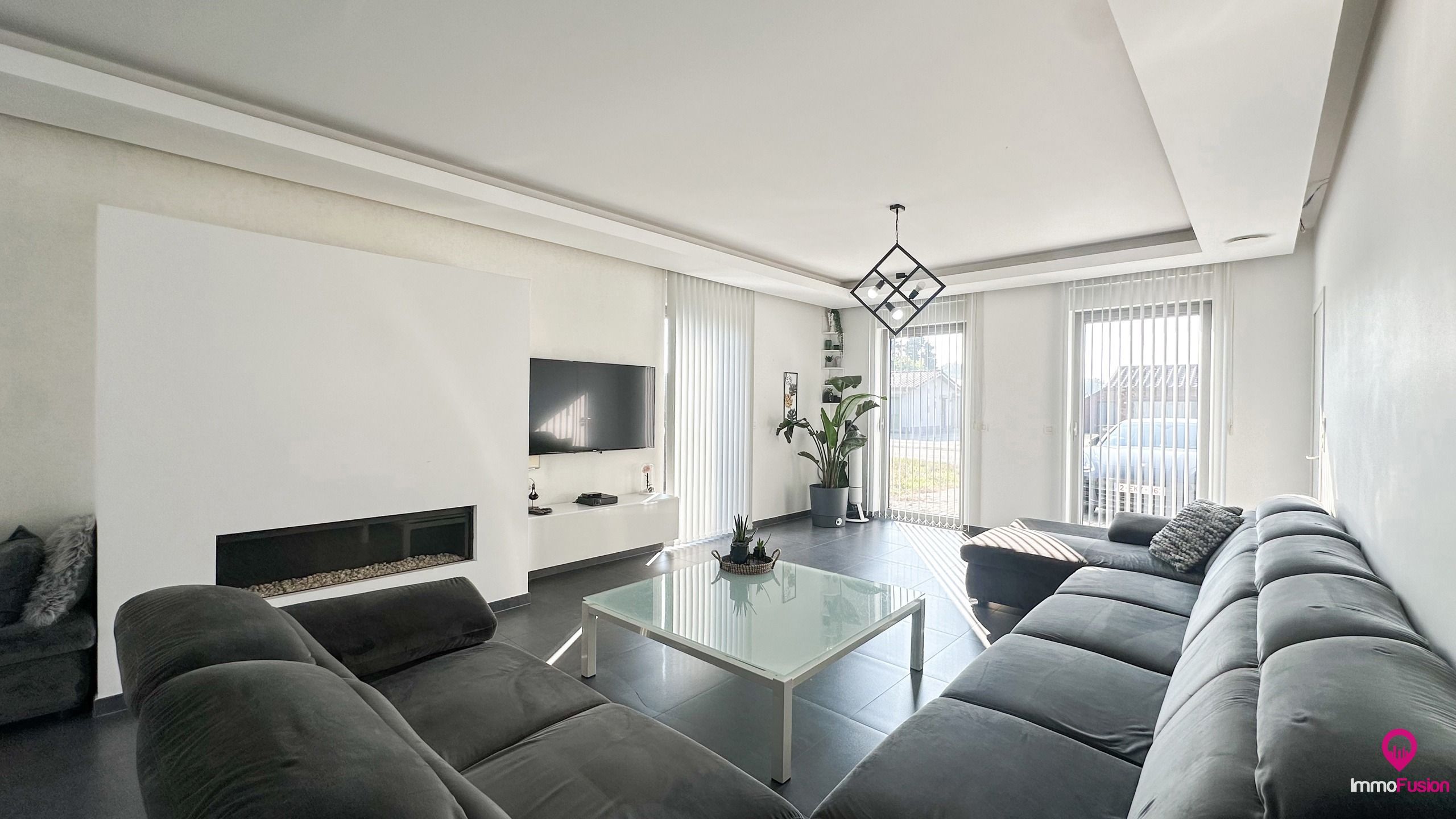 Recente vrijstaande woning van 240 m² en 8are grond! foto 9