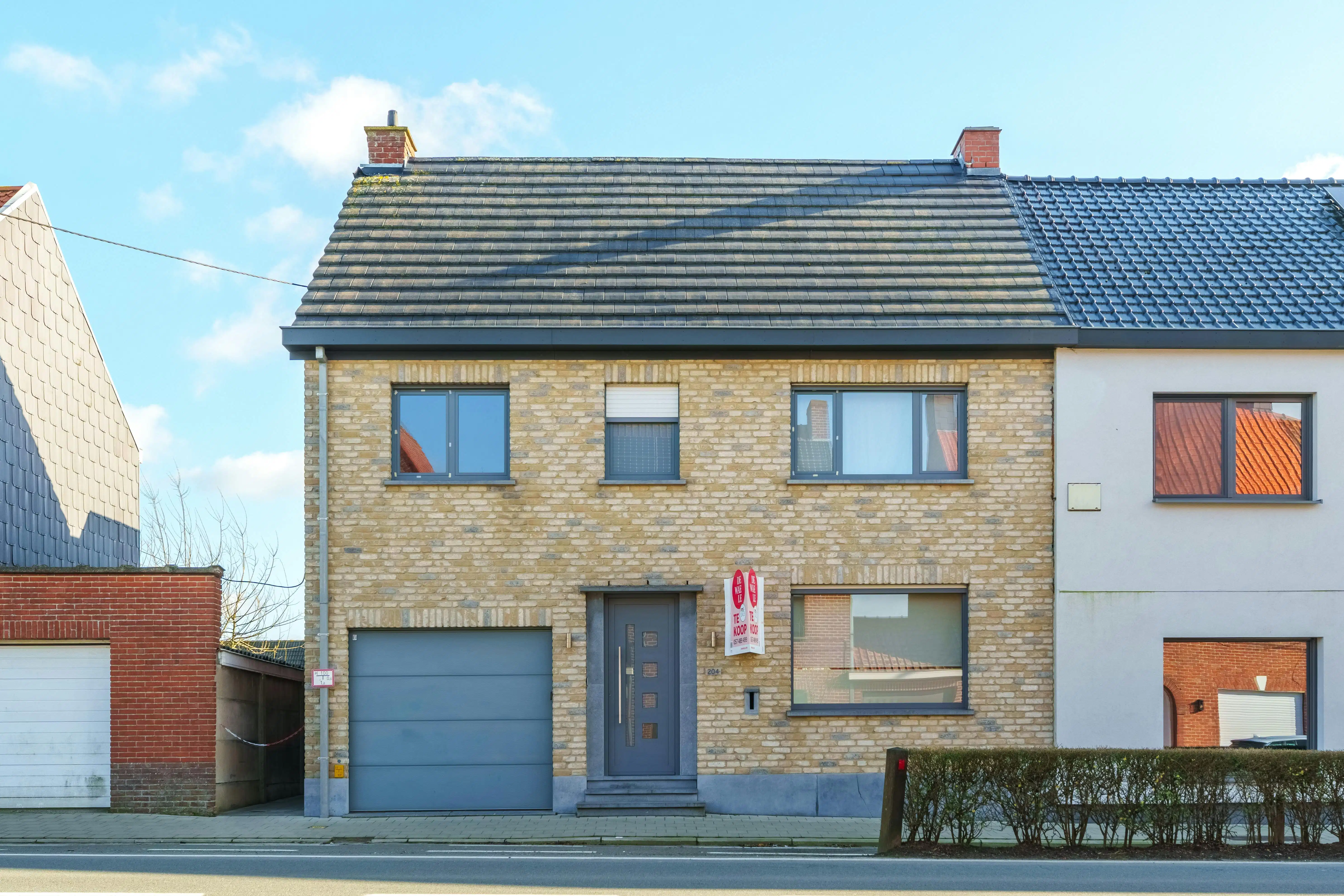 Kwalitatief huis te koop met 5 slaapkamers en garage in Ieper  foto 32