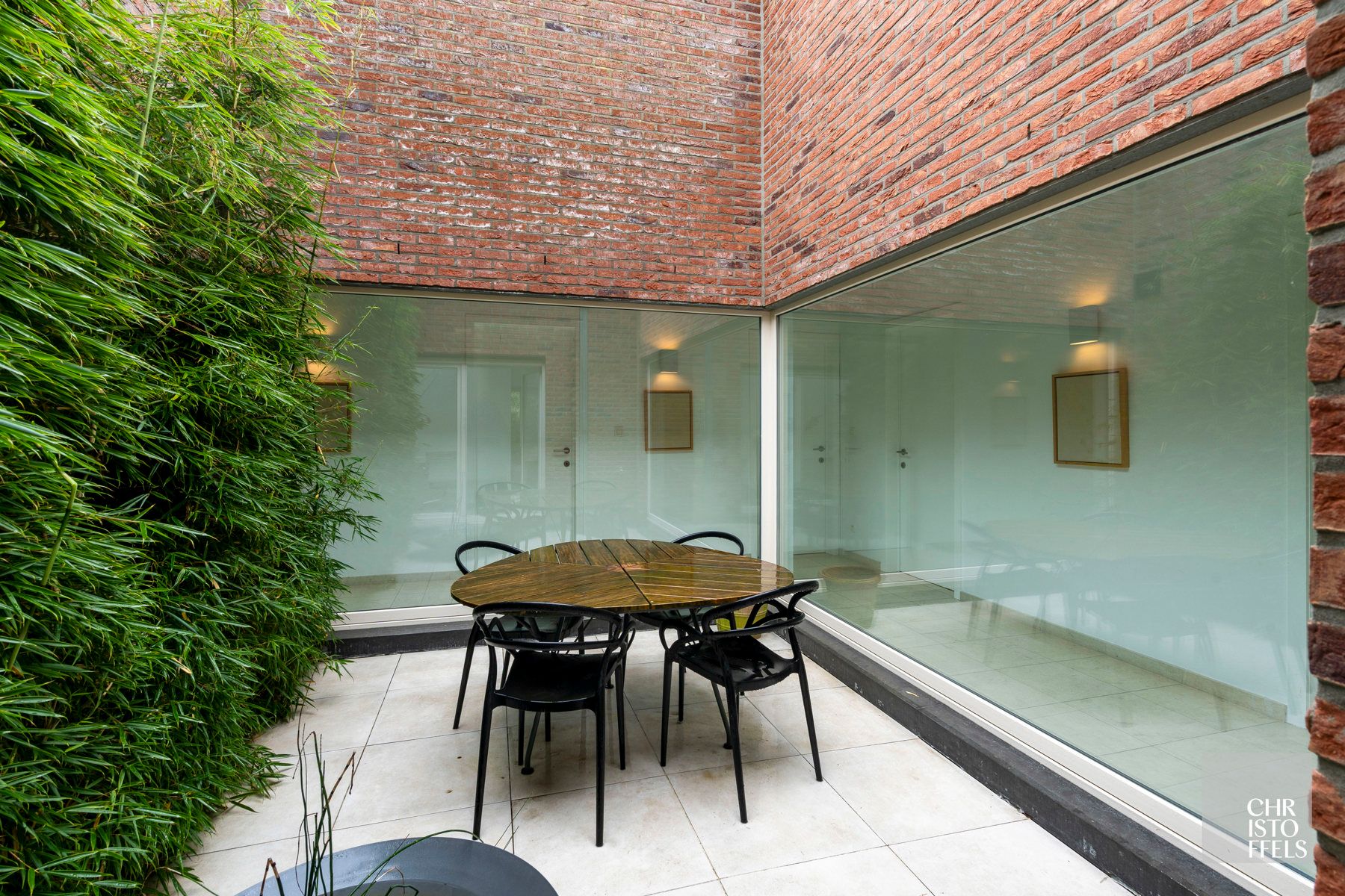 Gelijkvloerse woning met hoge plafonds in Dilsen-Stokkem! foto 5