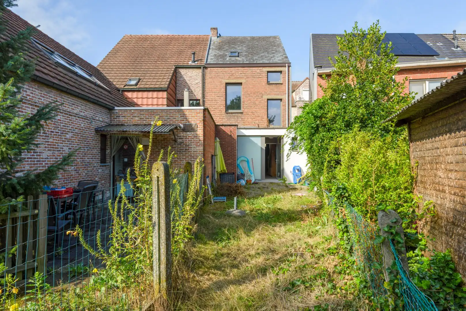 Charmante rijwoning met 4 slaapkamers foto 20
