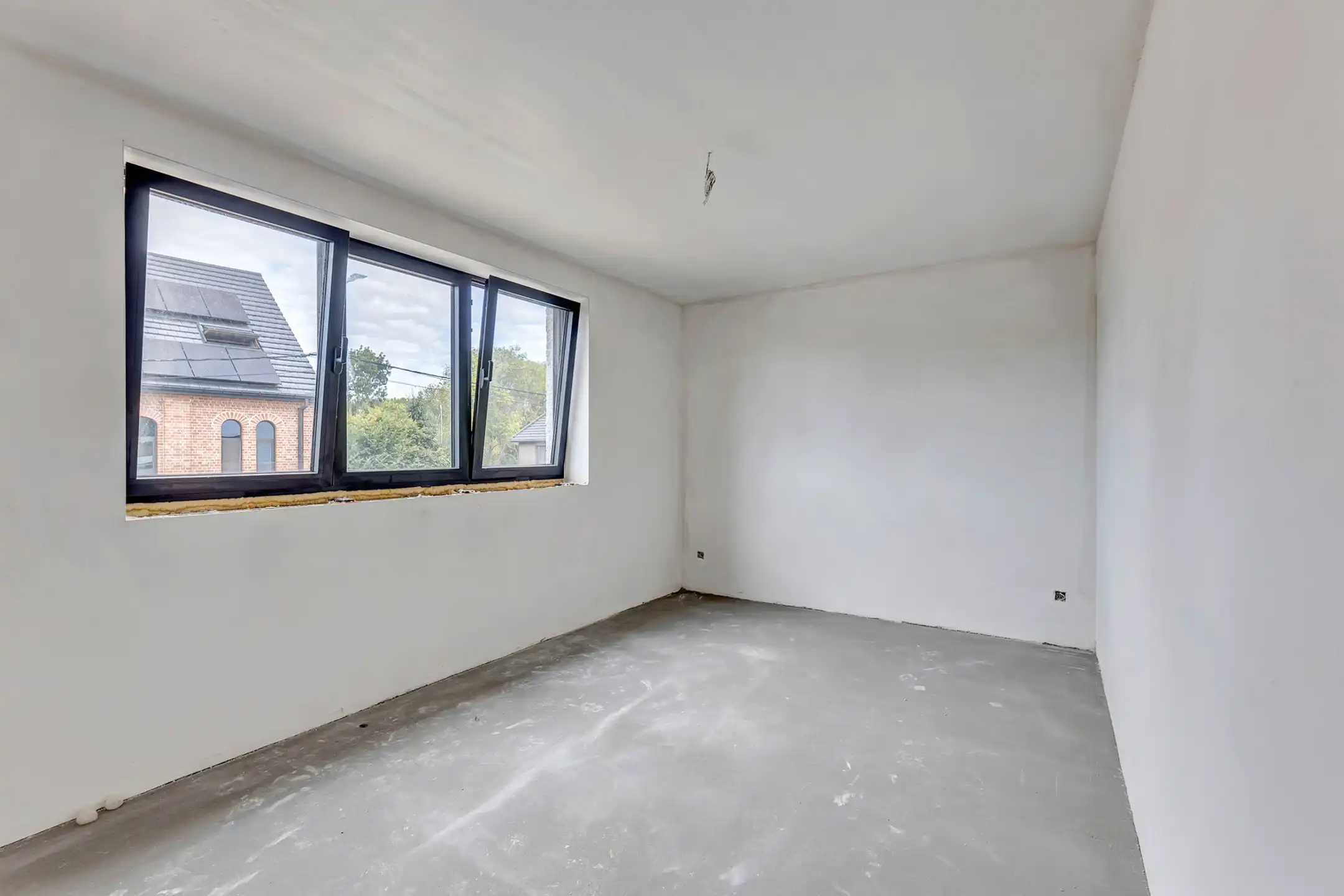 Nieuwbouwwoning  met 3 slaapkamers foto 9