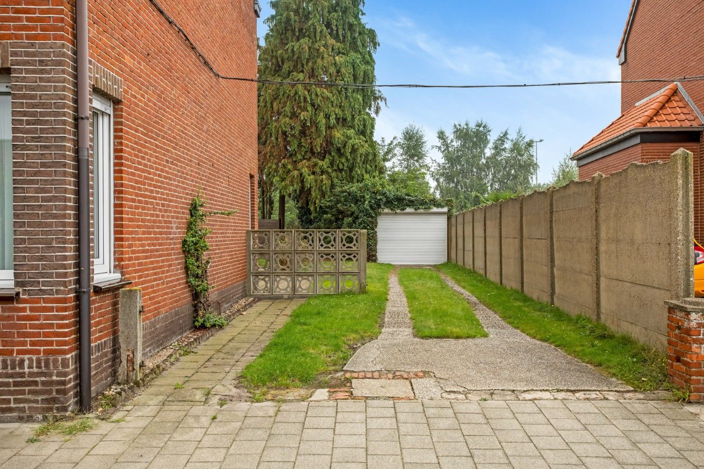 Op te frissen woning met 3 slpk., west-tuin en garage foto 24