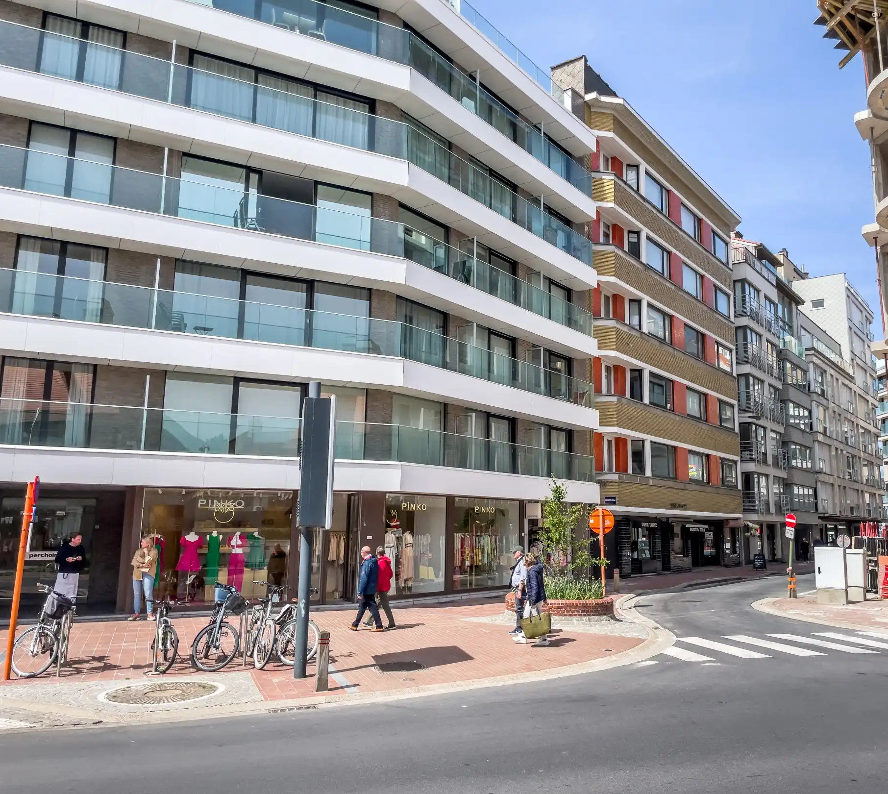 Commerciële ruimte te koop 8300 het Zoute