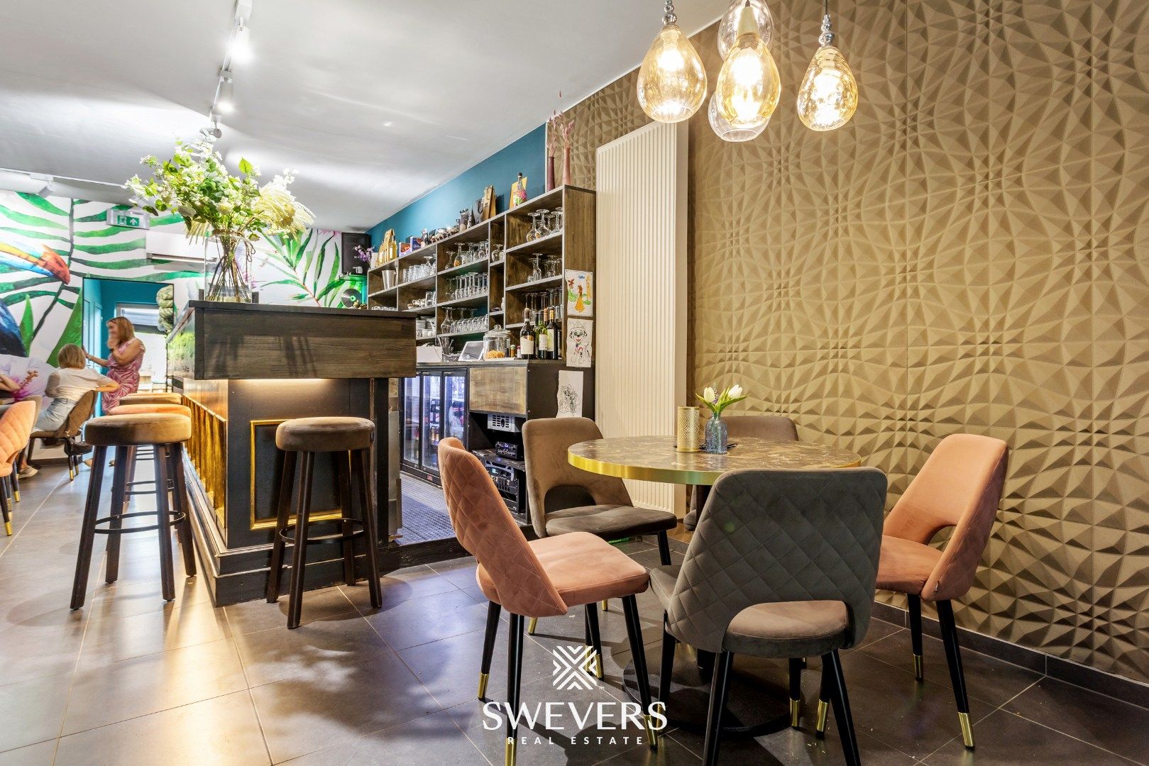 Modern handelspand op 66m² met terras, tuinzone en parkeerplaats foto 13
