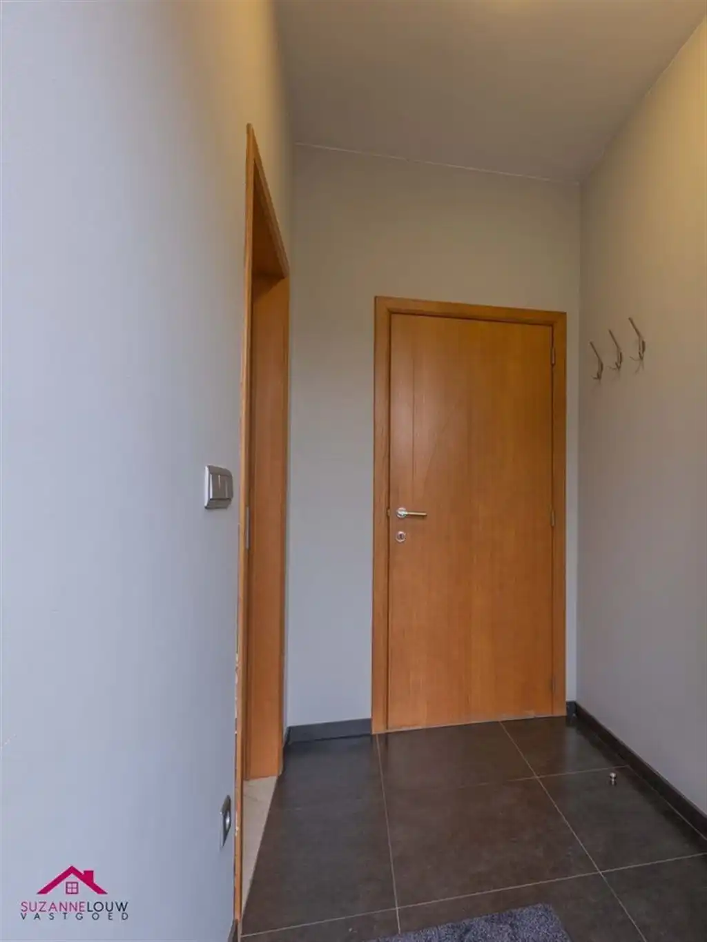 Instapklare gezinswoning met tuin foto 8