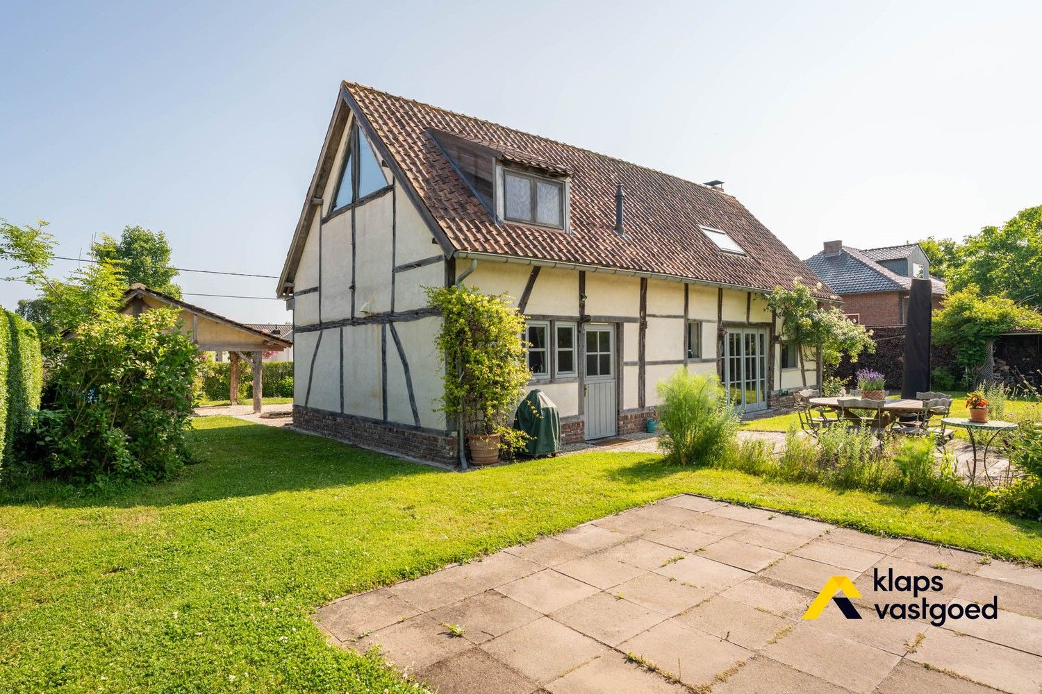 Exclusieve vakwerkhoeve op schitterend perceel van 33 are. foto 7