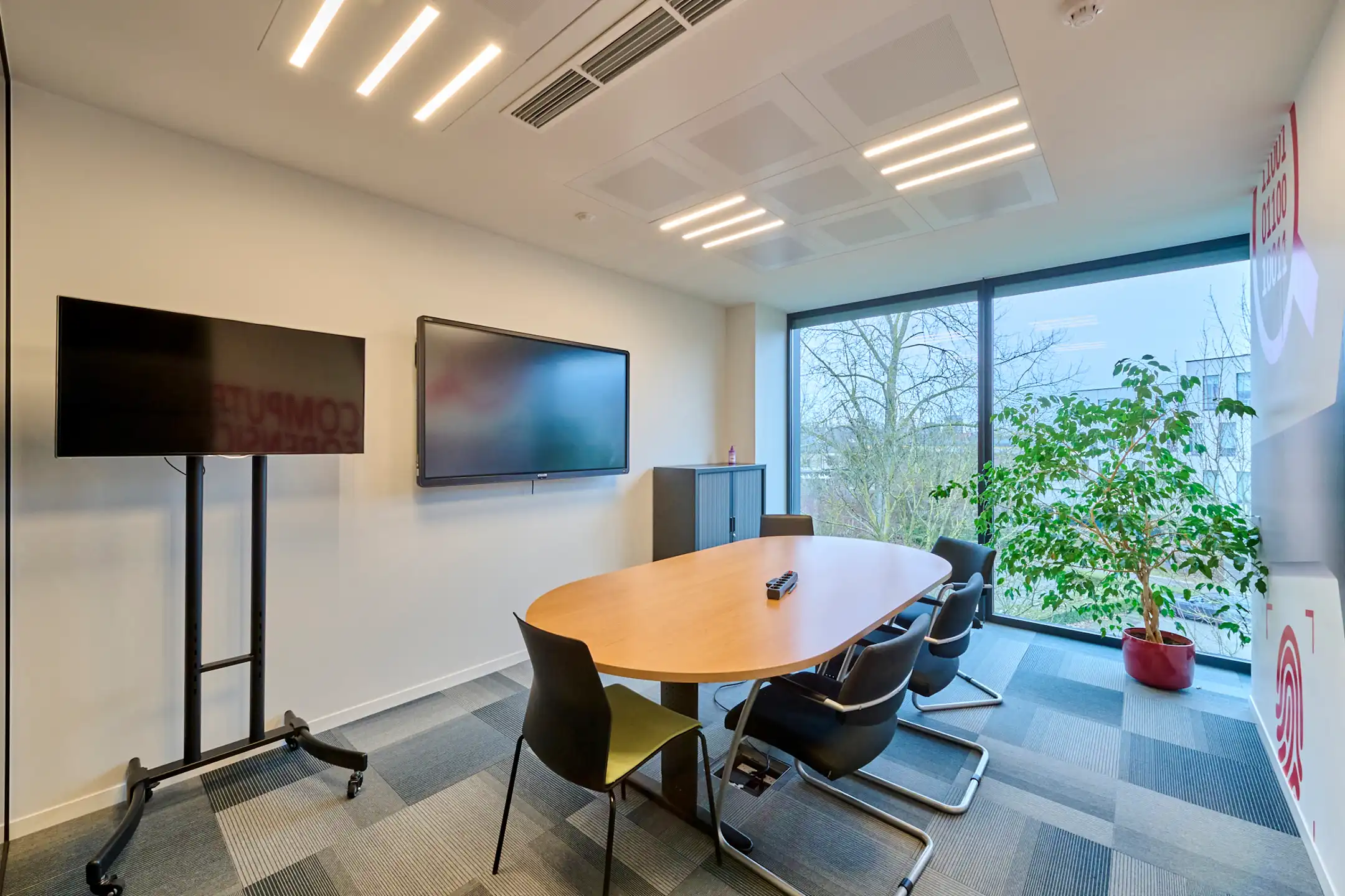 Kantoor te huur foto 8