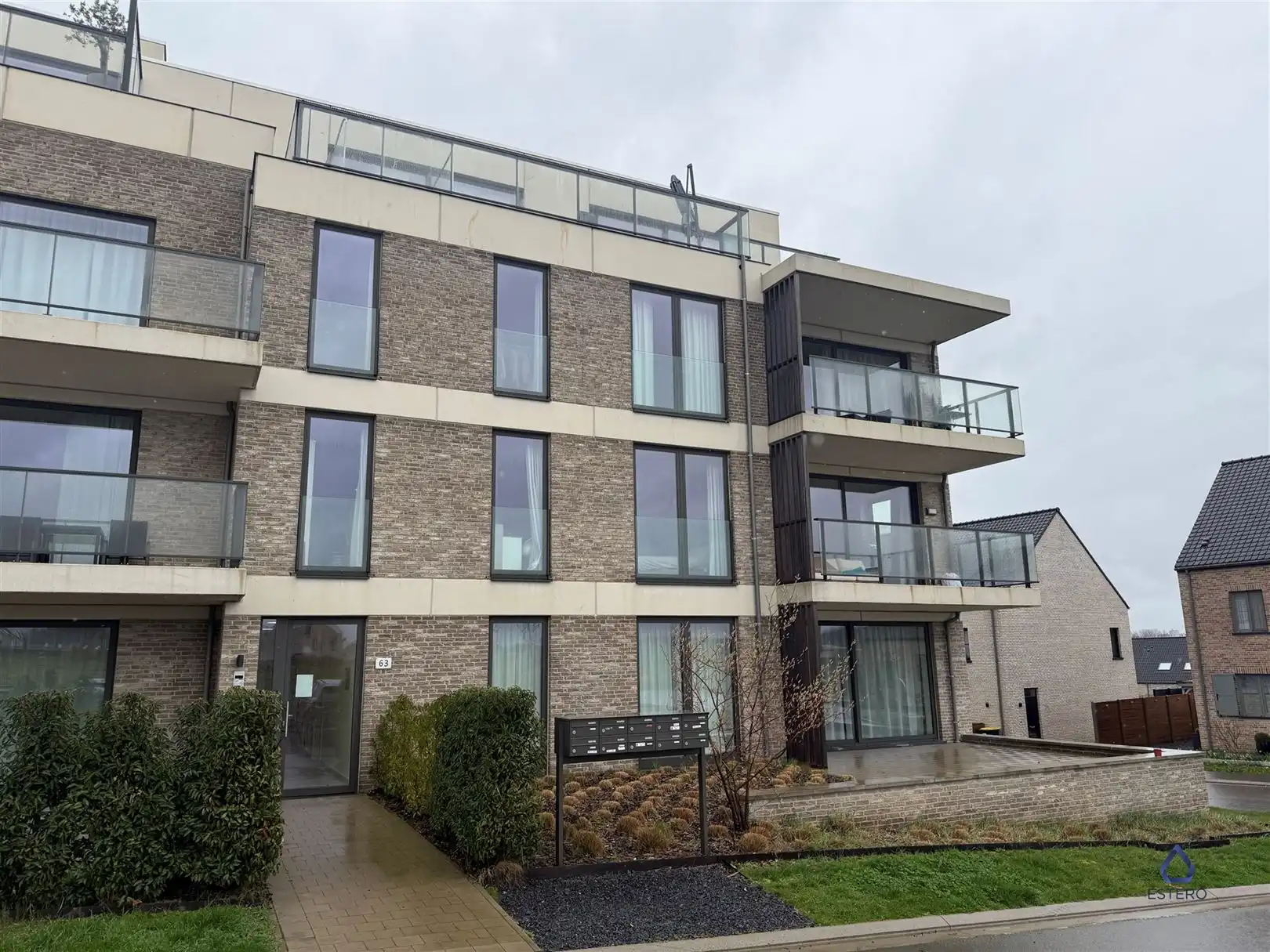 Nieuwbouwappartement met 3 slaapkamers in Tubeke foto {{pictureIndex}}