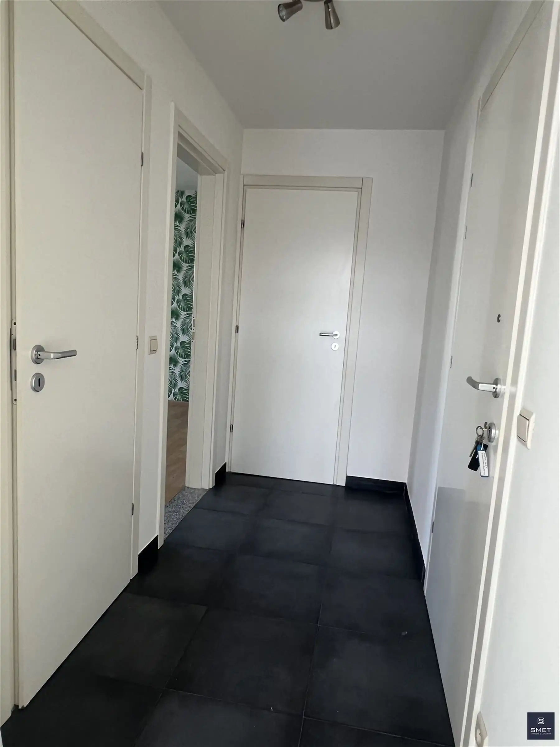 IDEALE INVESTERINGSEIGENDOM  APPT MET 3 SLPK EN GAR. foto 5