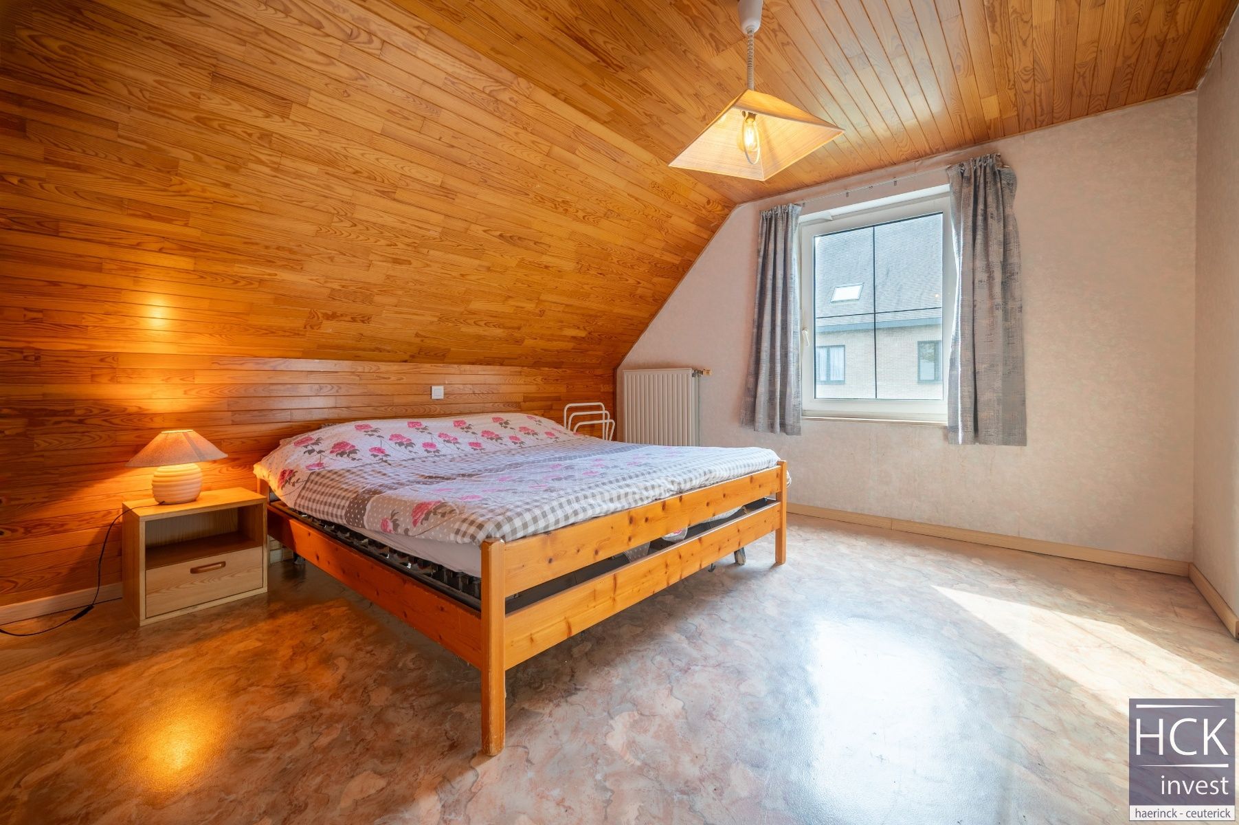 KRUISHOUTEM - Zeer ruime alleenstaande woning met 5 slpk. op 1256 m² foto 18