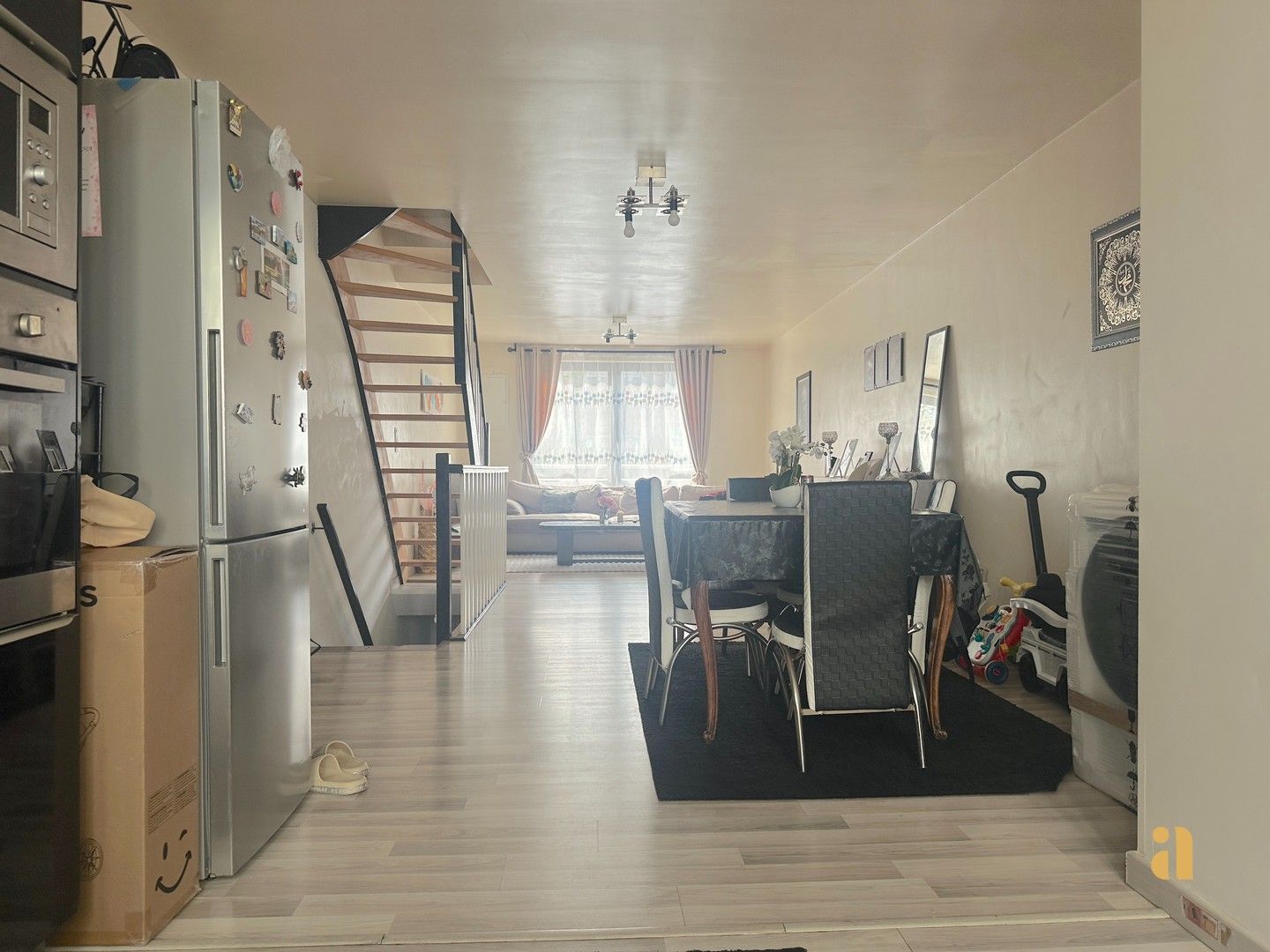 Woning met praktijkruimte of plek voor 2 gezinnen foto 17