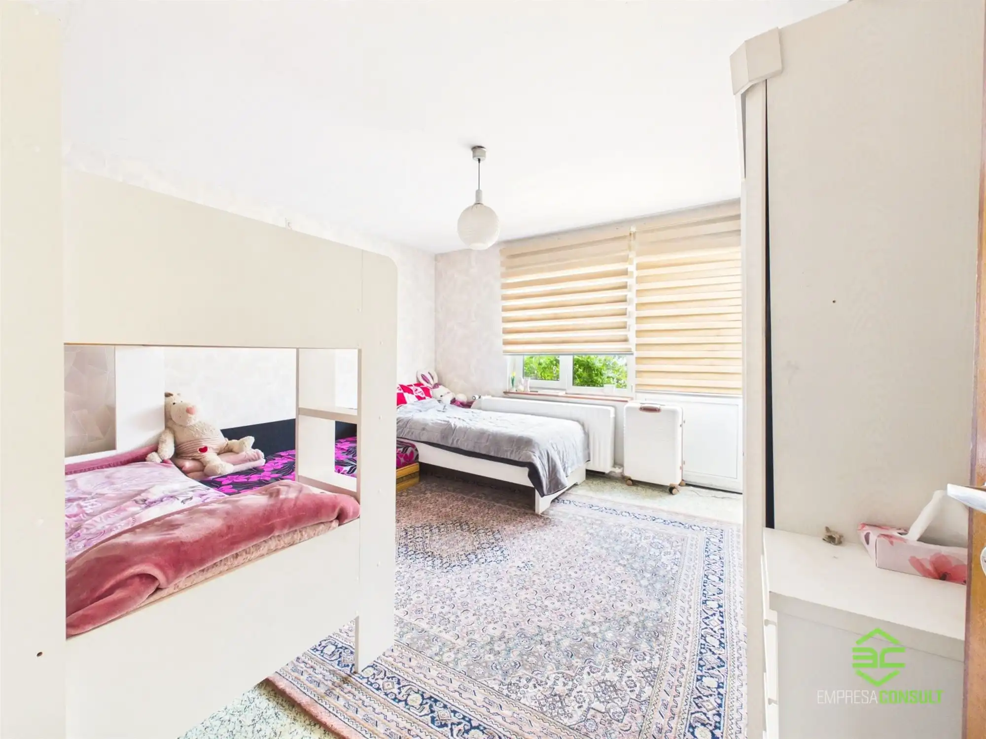 Ruime woning met 4/5 slpk op 13a 24ca in Schaffen! foto 13
