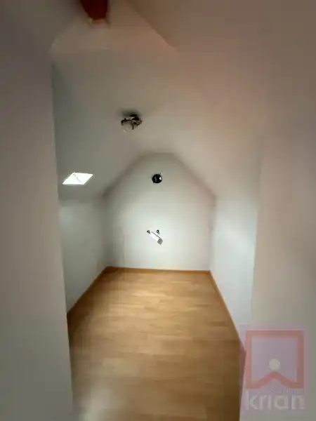 Op te frissen vrijstaande woning op 930 m²! foto 13