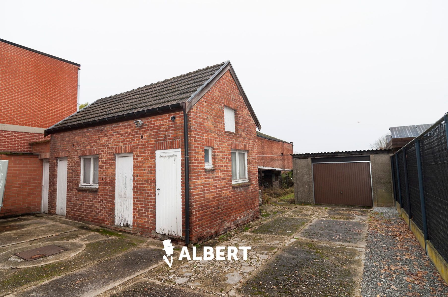 Te renoveren woning met grote tuin nabij centrum Diepenbeek! foto 16