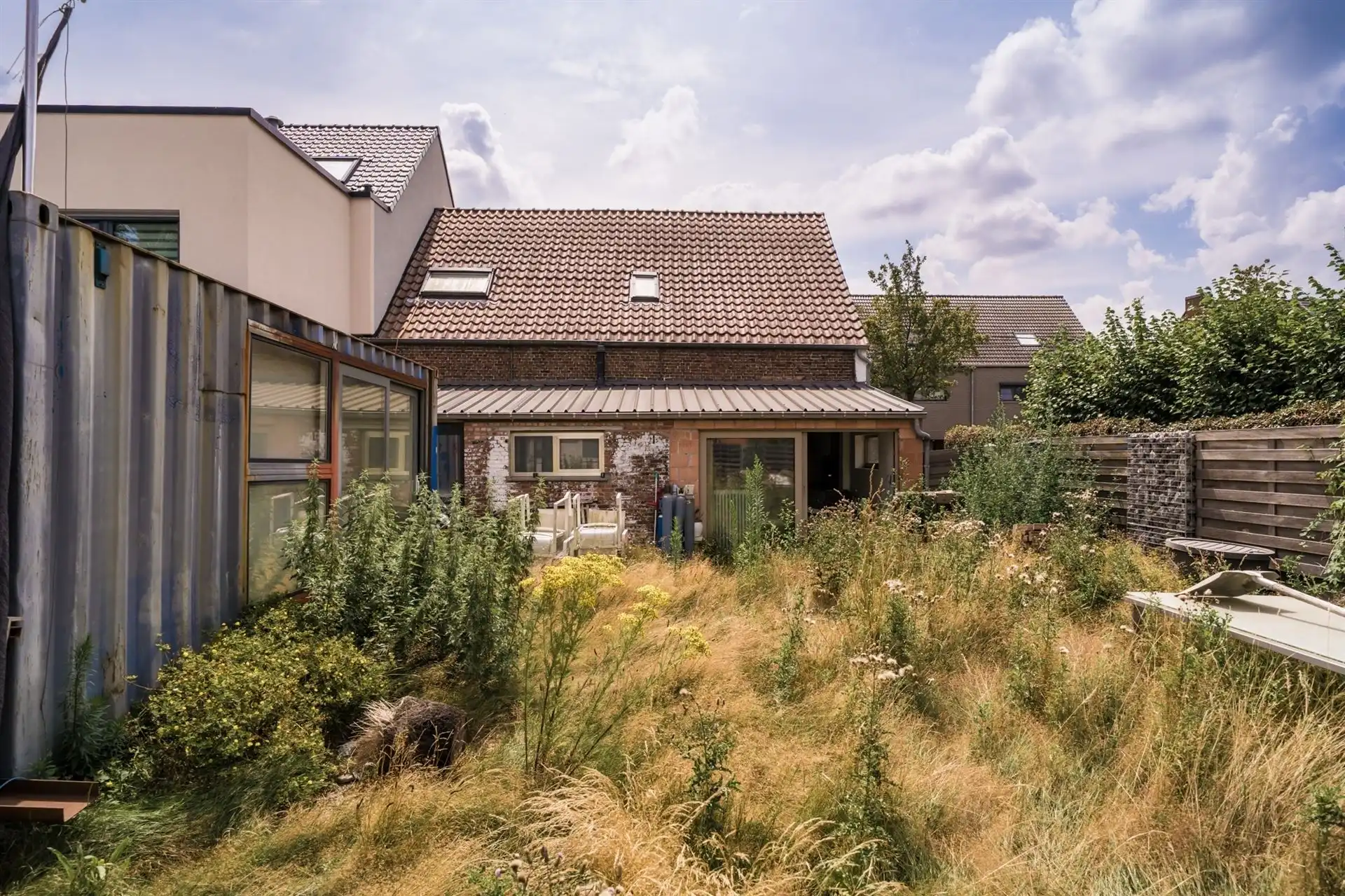 Totaalrenovatie halfopen bebouwing op toplokatie! foto 17