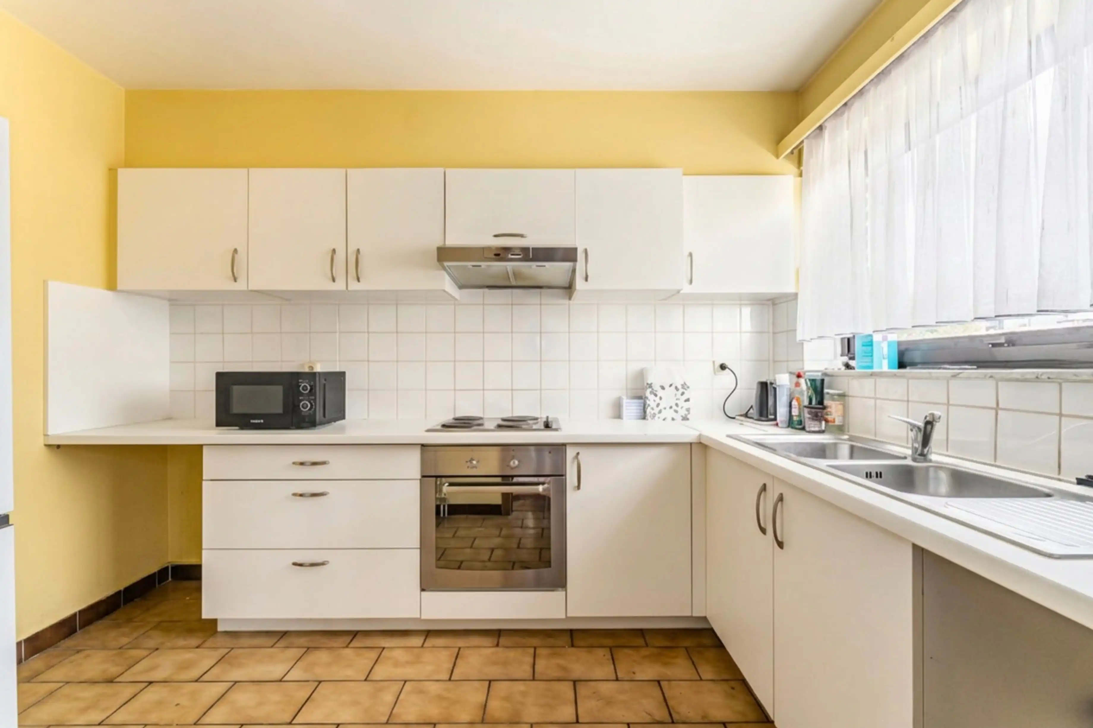 Appartement aan de verlaagde leieboorden! foto 5