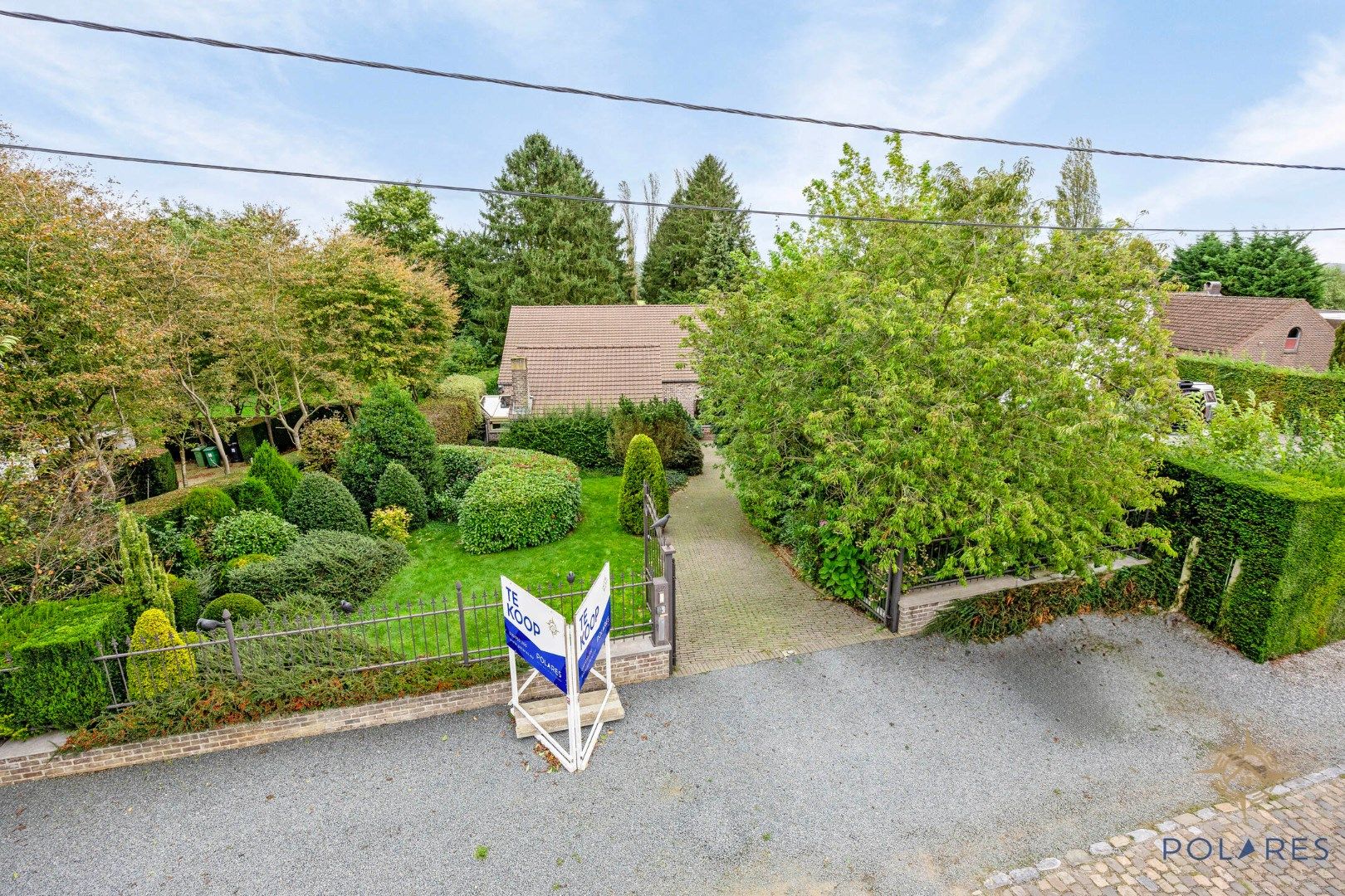 FANTASTISCH gelegen vrijstaande villa met 5 slaapkamers foto 2