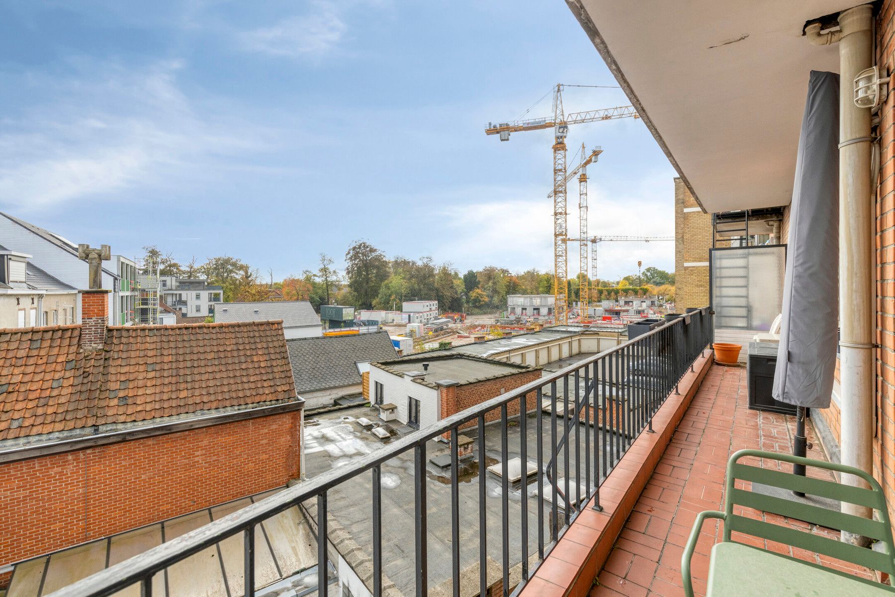 Ruim instapklaar appartement met 3 slaapkamers! foto 19