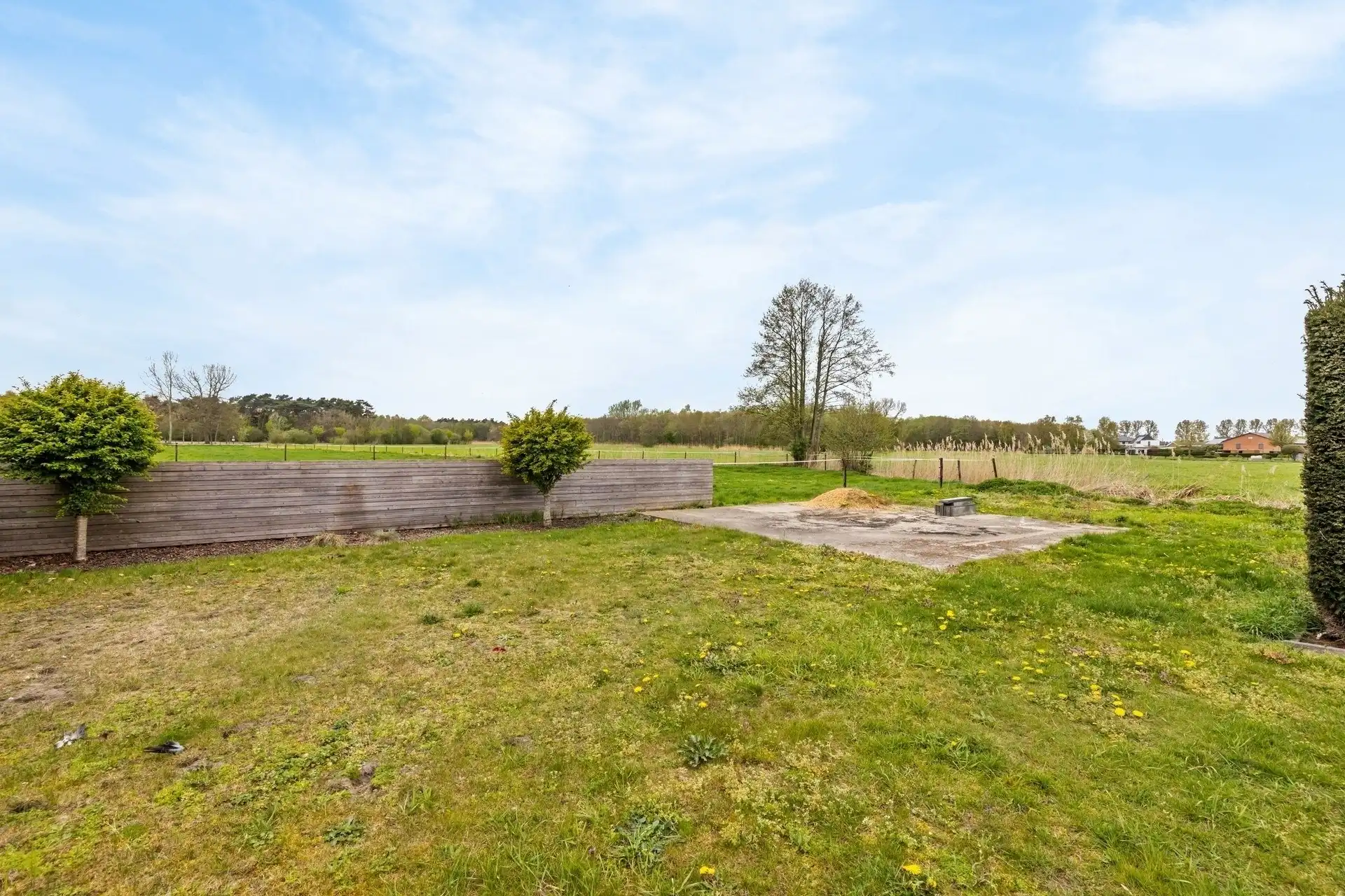 Recente gezinswoning op een uitstekende locatie in Sint-Gillis-Waas foto 24