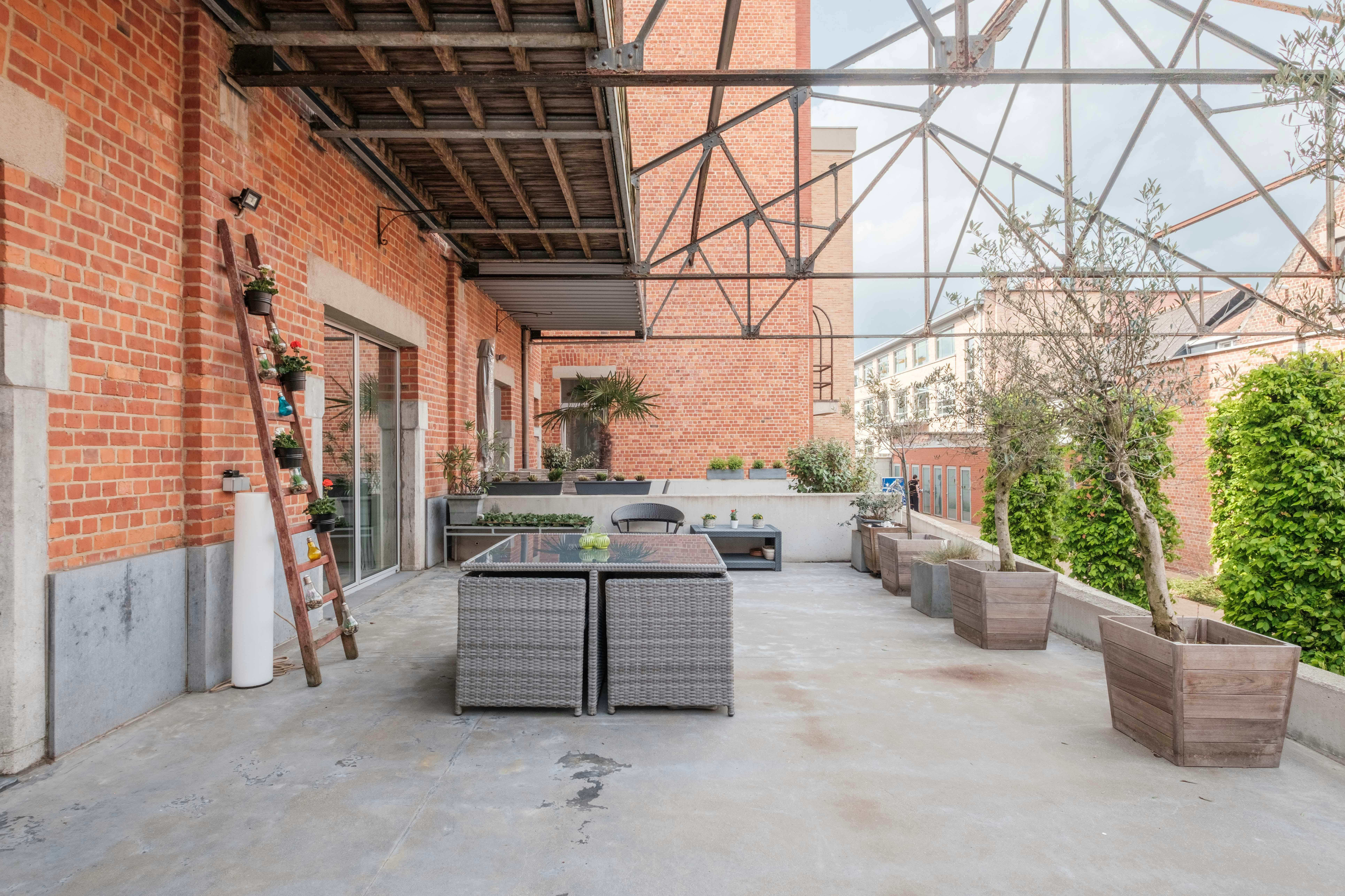 Zeer ruime loft (183 m²) te koop in het centrum van Oudenaarde foto 3