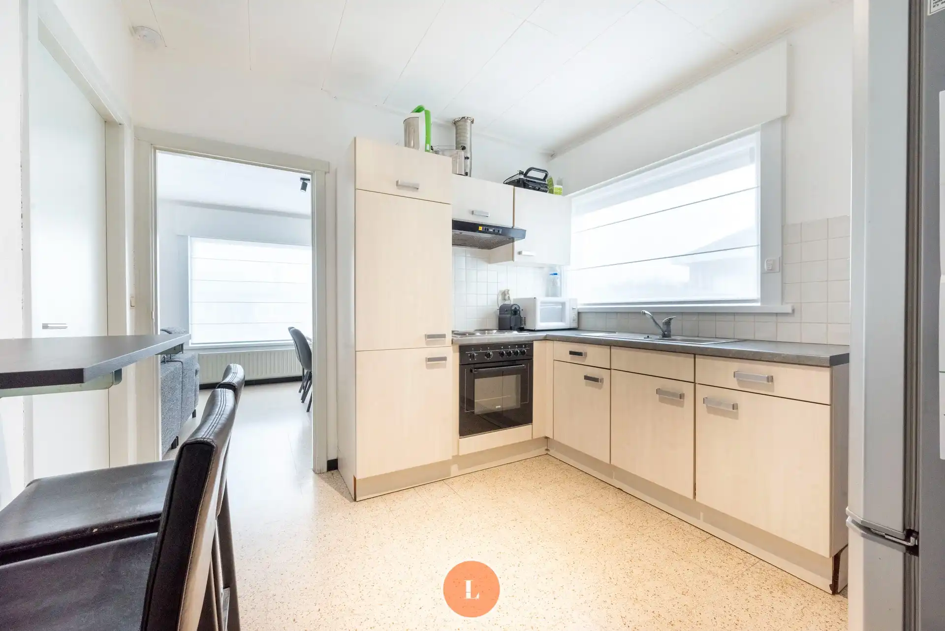 Gelijkvloerse woning in rustige residentiële wijk. foto 8