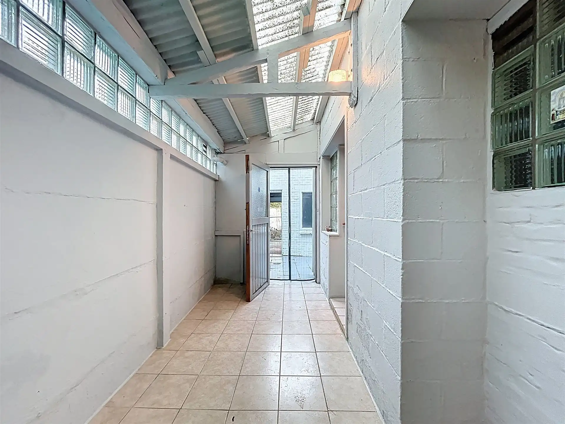  gezinswoning met 3 slaapkamers en garage op terein van 226m² foto 14