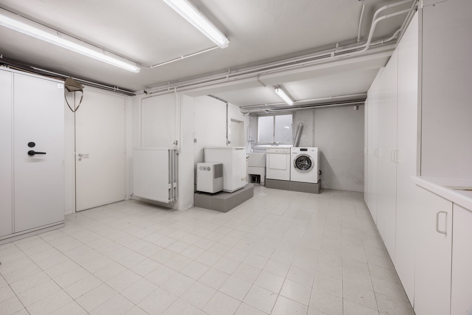 Instapklare, exclusieve manoir met 5 slpks en ruime garage foto 25