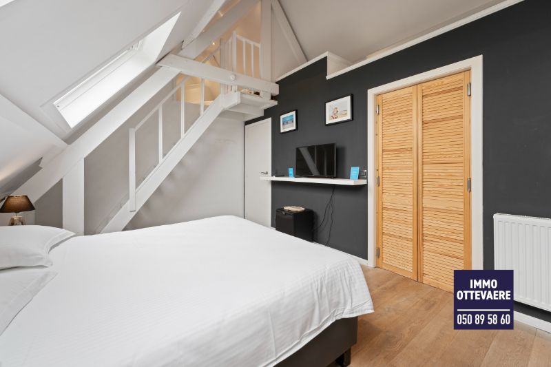TE KOOP Charmante villa in Knokke met zicht op de polders. foto 31