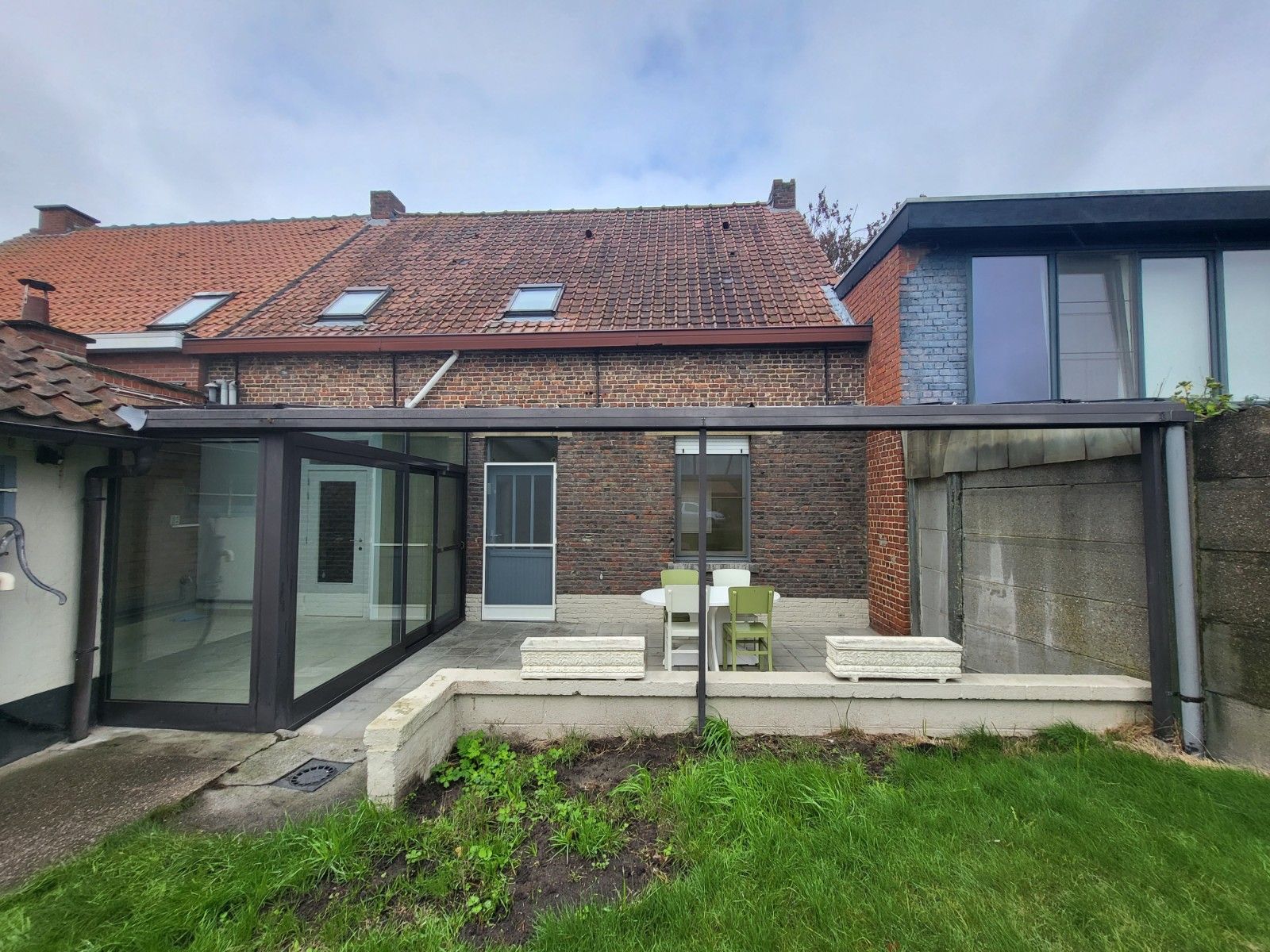 Gezellige woning in de dorpskern van Vosselare foto 9