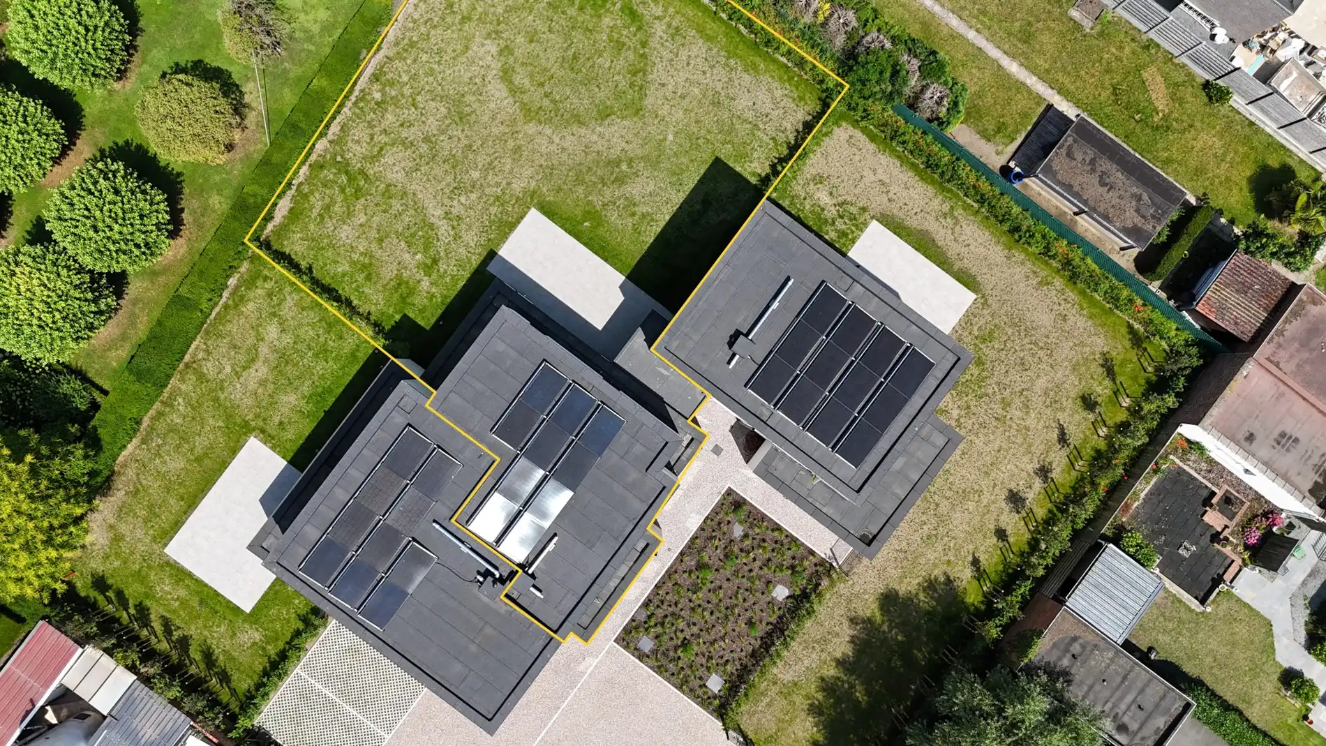 Wonen in alle rust, unieke koopkans midden het centrum in Sijsele (Damme). foto 11