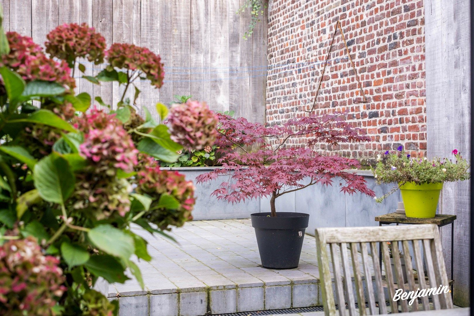 Karaktervolle instapklare woning met 4 slaapkamers en stadstuin in Ieper-centrum foto 5