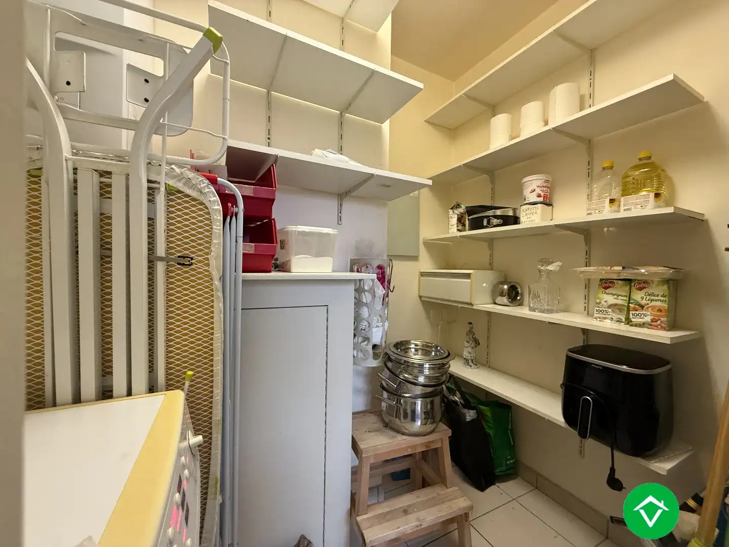 Ruim 2-slaapkamersappartement met garage in centrum Roeselare  foto 12