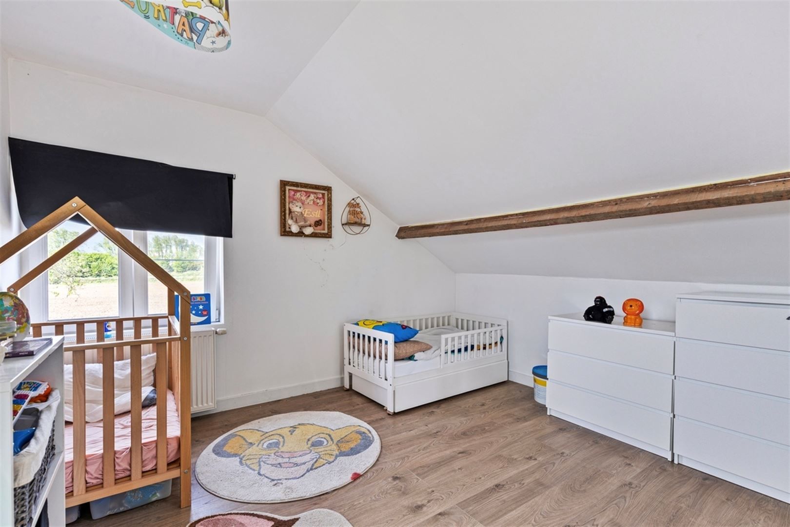 Instapklare open bebouwing op 480 m² met 3 slaapkamers en 2 badkamers. foto 12