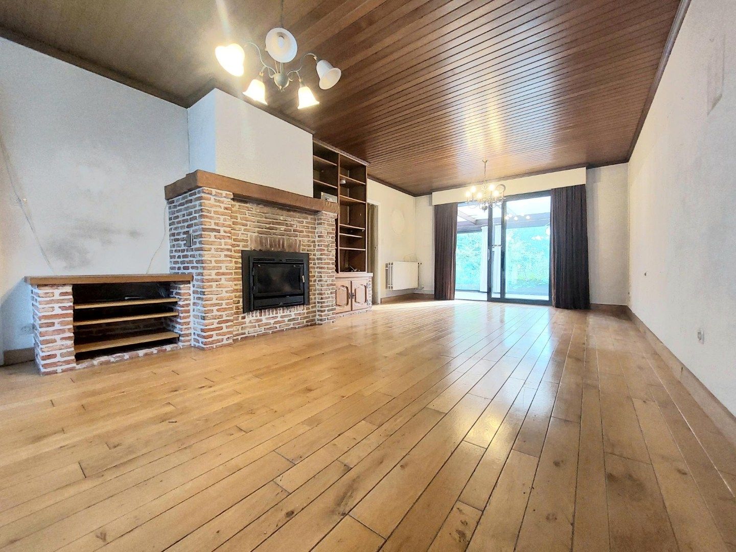 Ruime halfopen woning  foto 3
