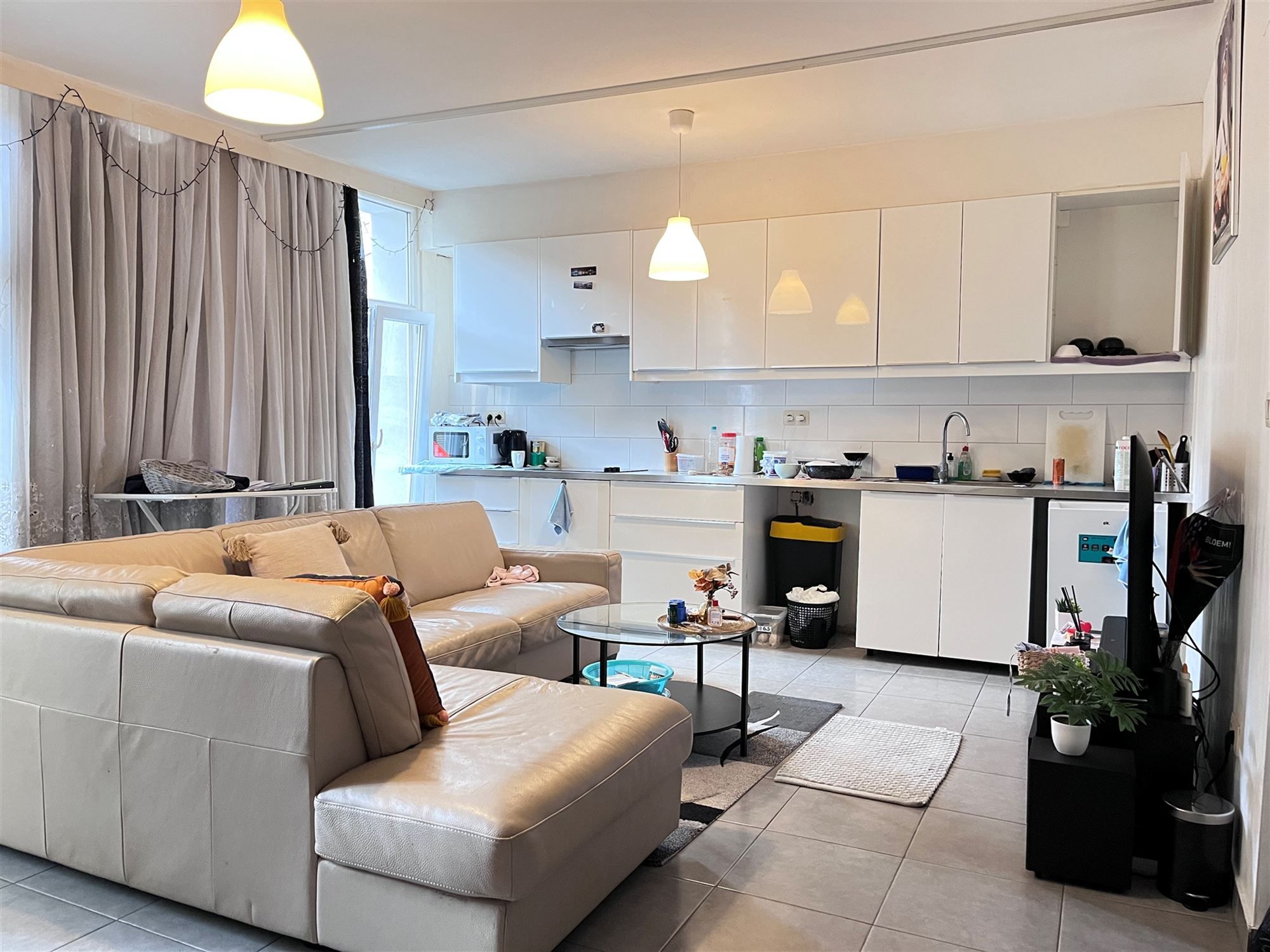 Vergund opbrengsteigendom met handelspand en 3 appartementen foto 8