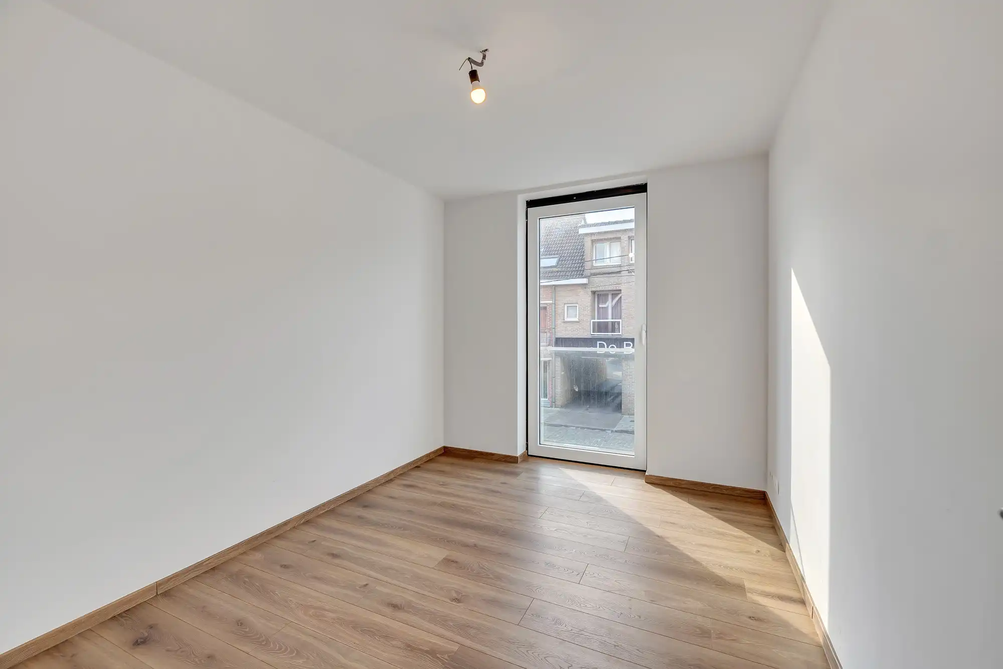 Instapklare nieuwbouwwoning met 5 slaapkamers foto 18