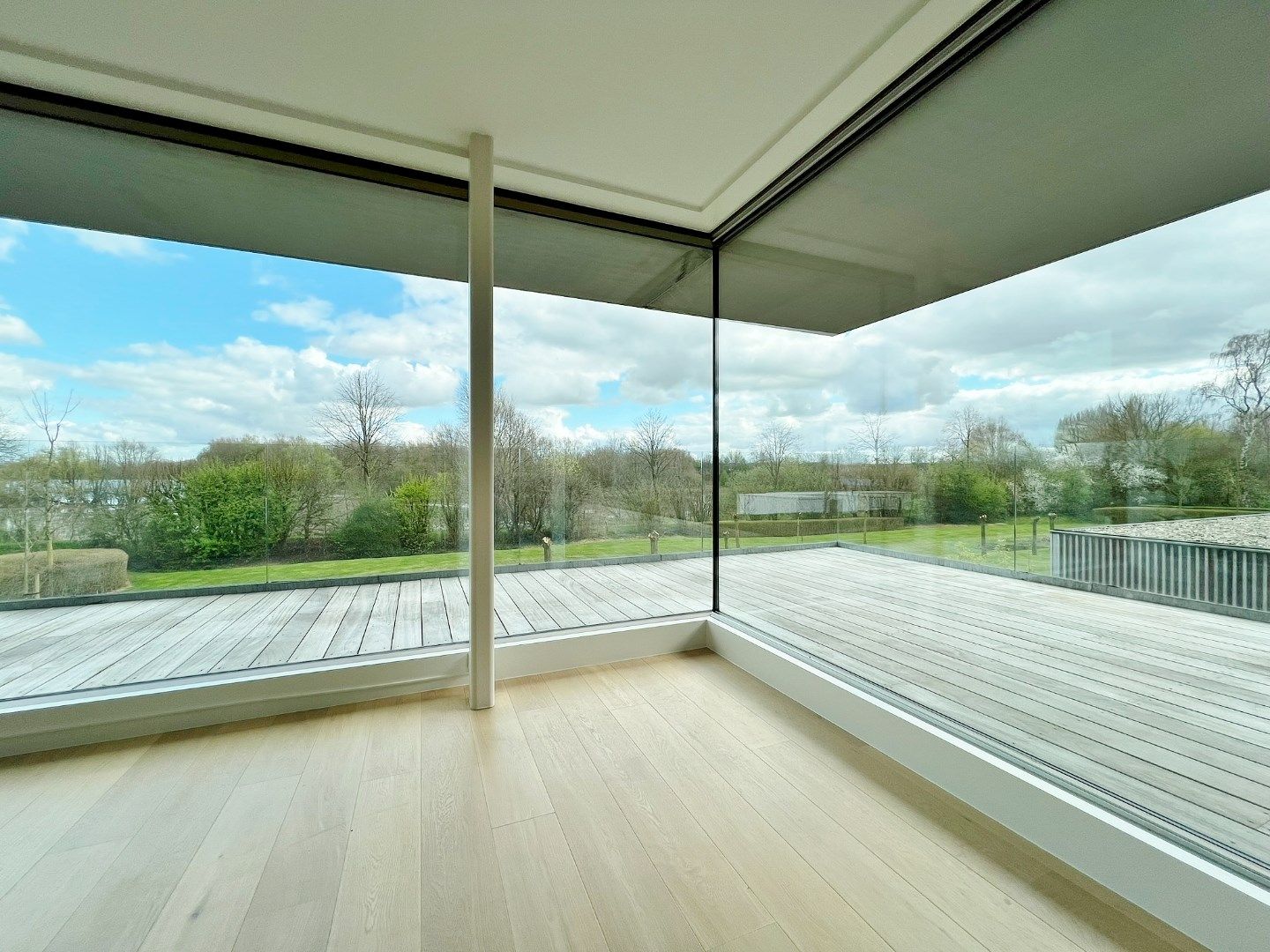 Stijlvol appartement met groot zonnig terras en open zicht over natuurgebied De Verdronken Weide . foto 6