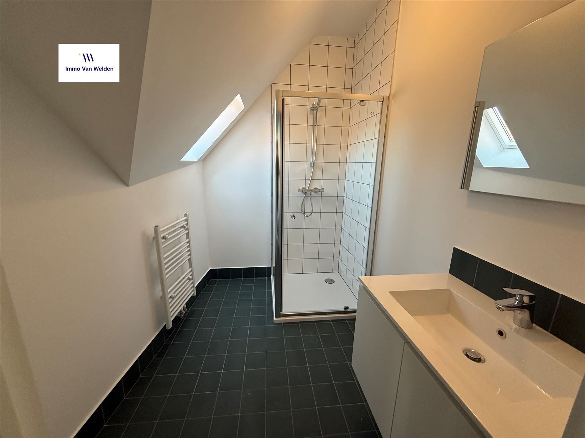Uniek dakappartement te huur in het historische Begijnhof van Oudenaard foto 4