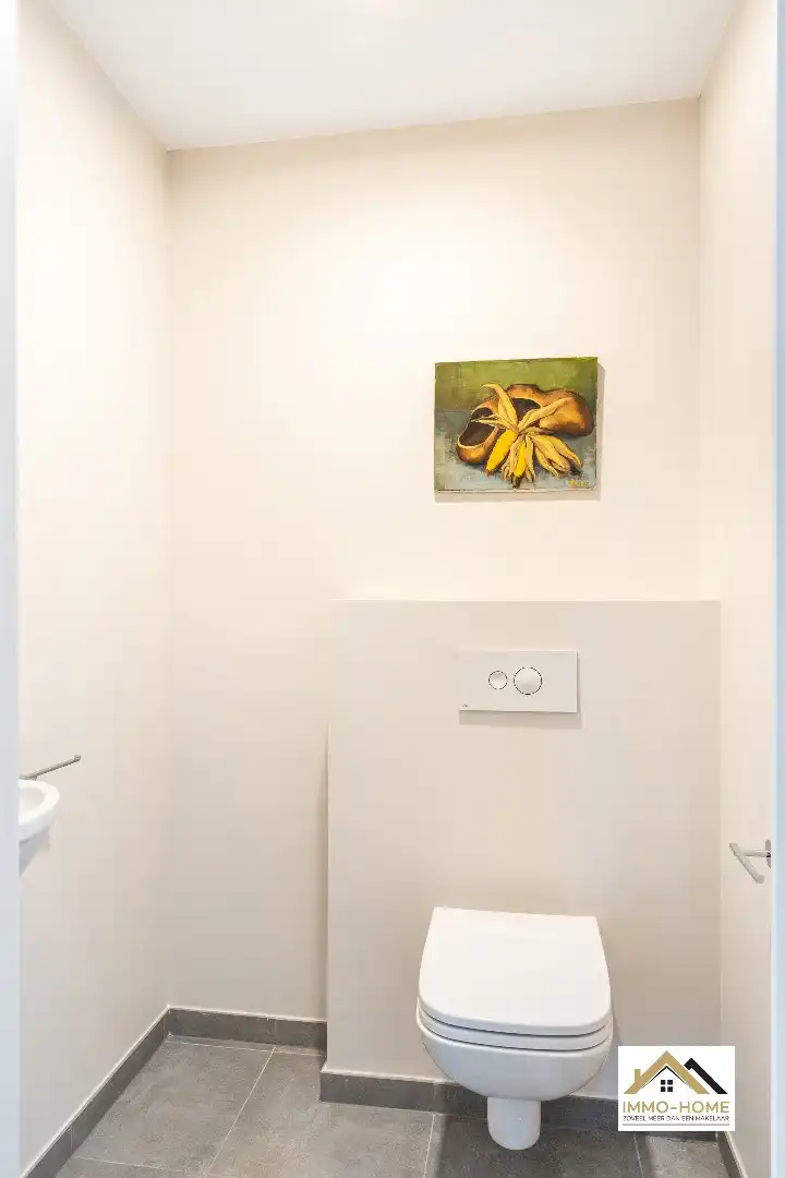 Prachtig jong/modern appartement bij centrum Lokeren!  foto 26