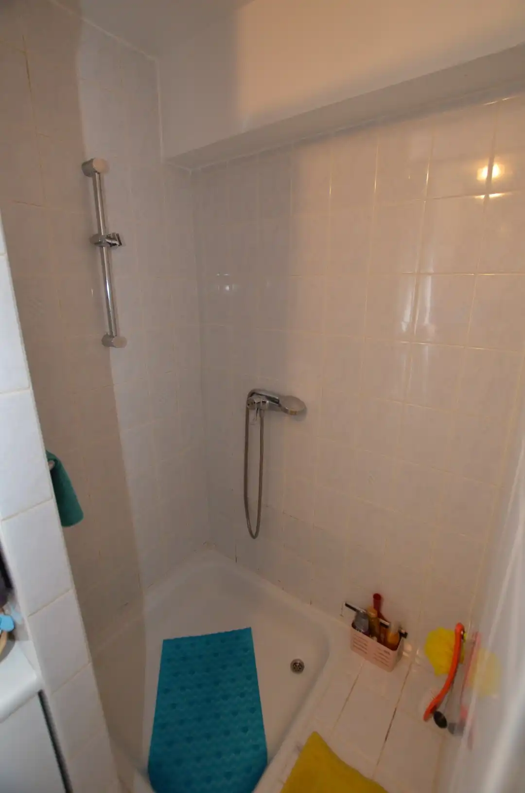 Mooie gelijkvloerse studio met tuin/terras foto 11