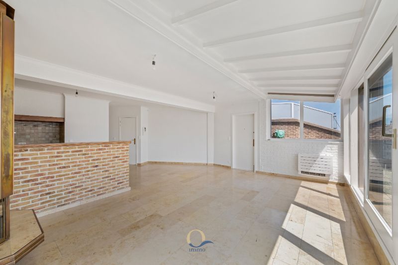 Schitterend gelegen 1 slpk penthouse met royaal dakterras foto 20