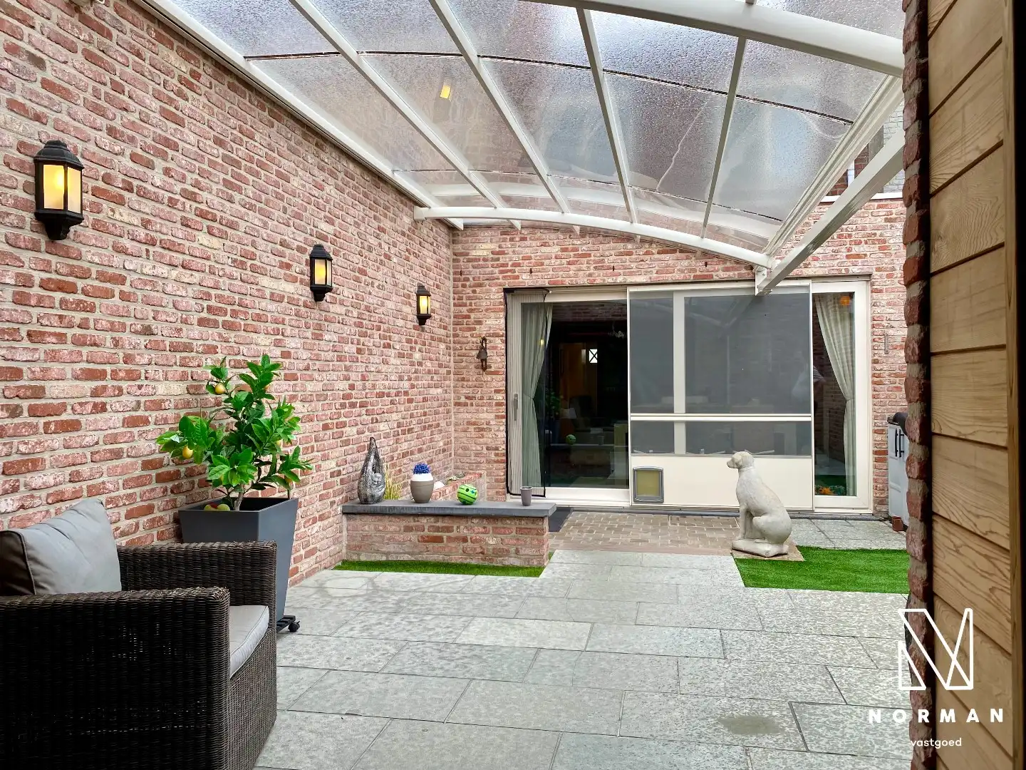 Instapklare woning met grote garage en uitweg in Harelbeke! foto 17