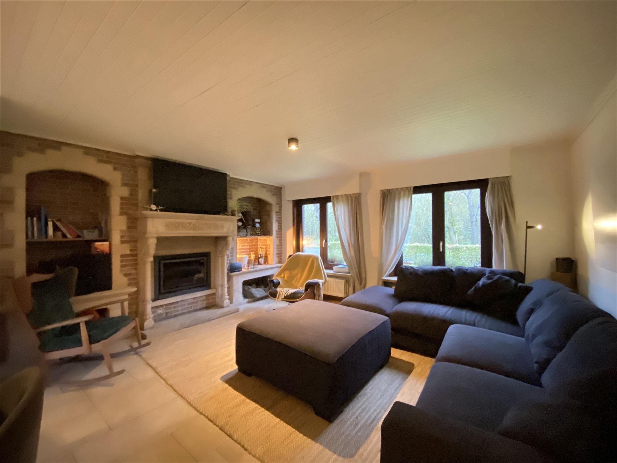 Karaktervolle woning in bosrijke omgeving  foto 2